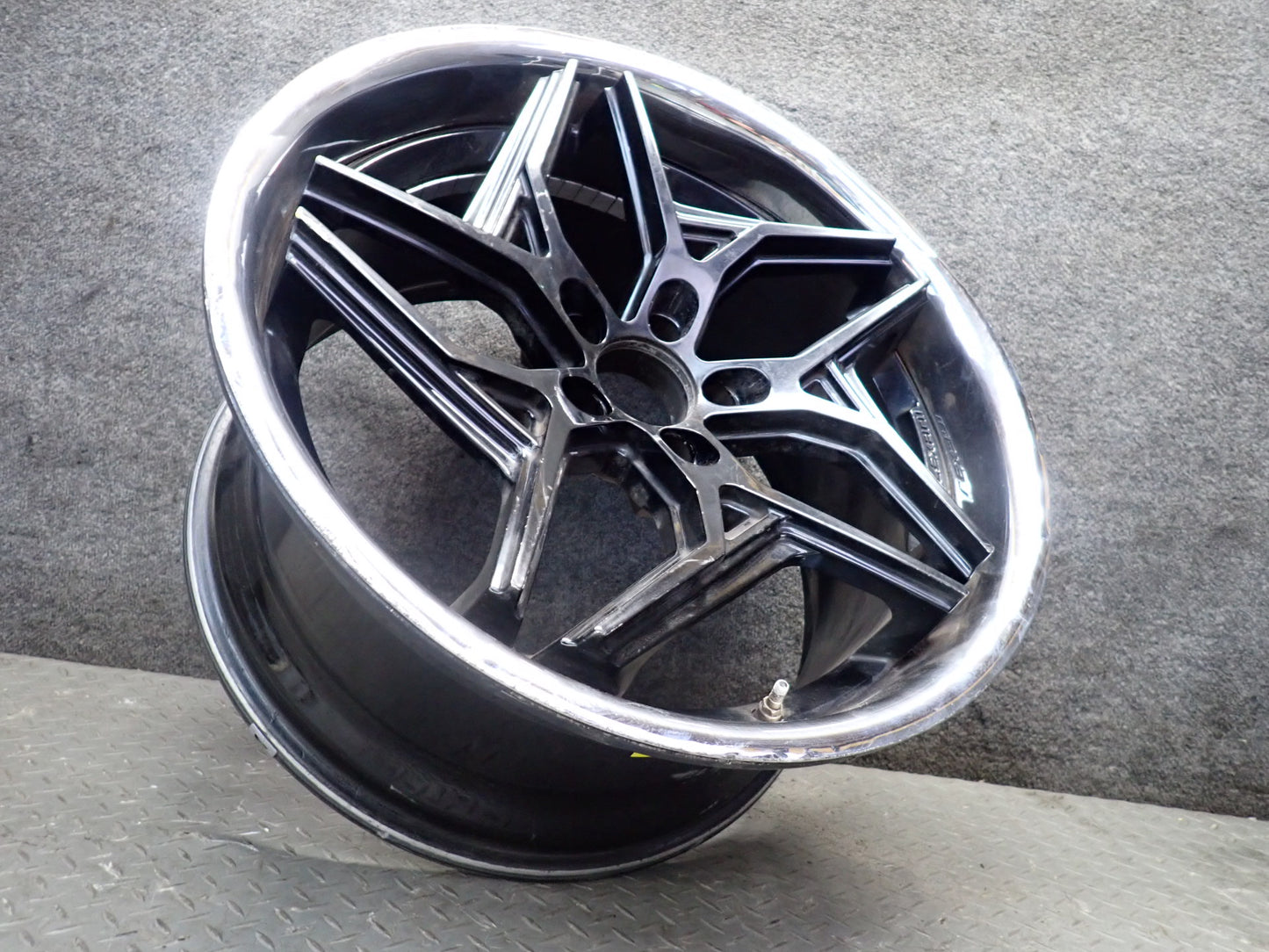 Lexani Spyder R20" Wheel Rim 20x10JJ ET15 5x112