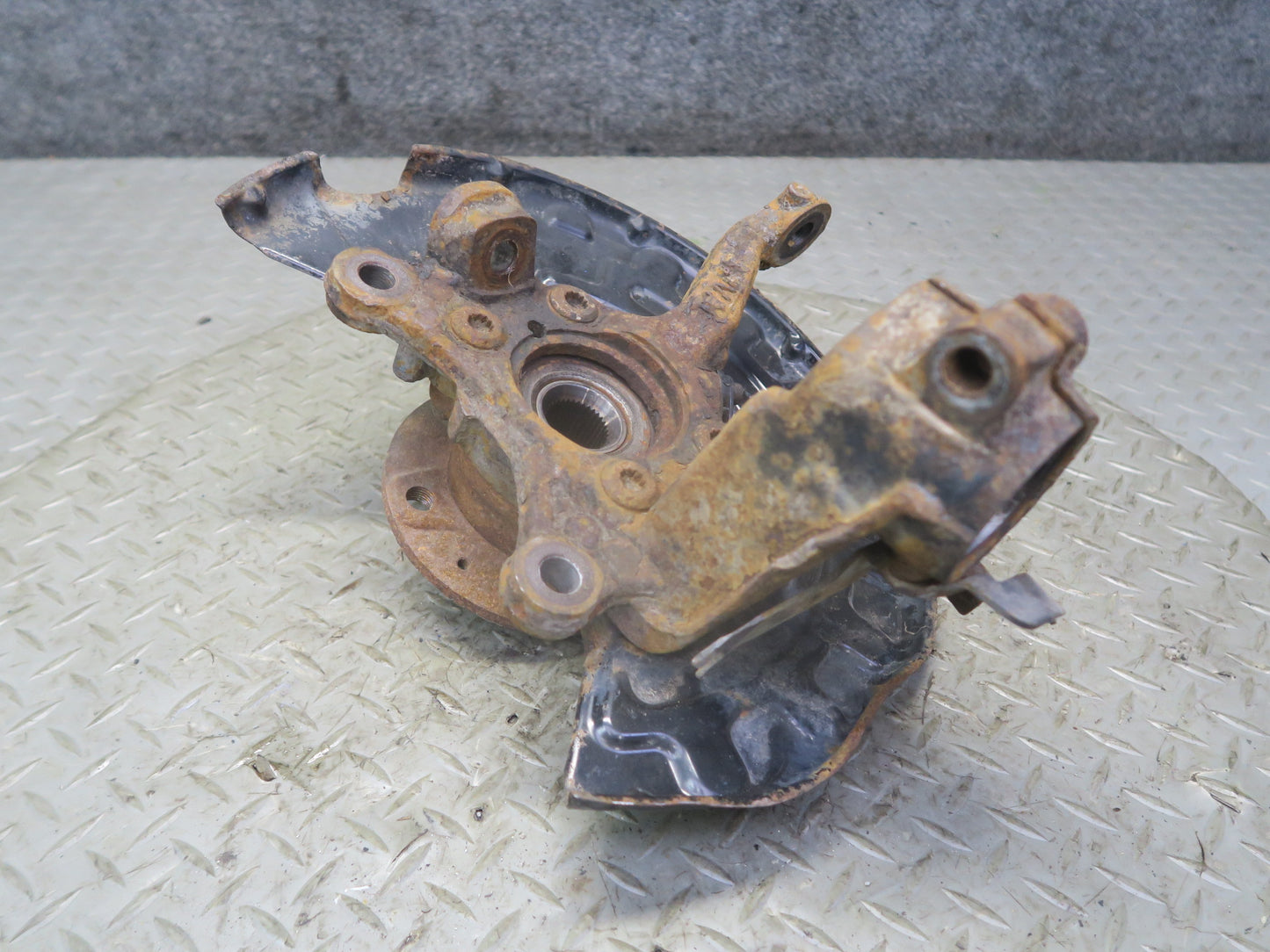 2008 VW Golf R32 AWD Front Left Spindle Knuckle Wheel Hub Bearing OEM