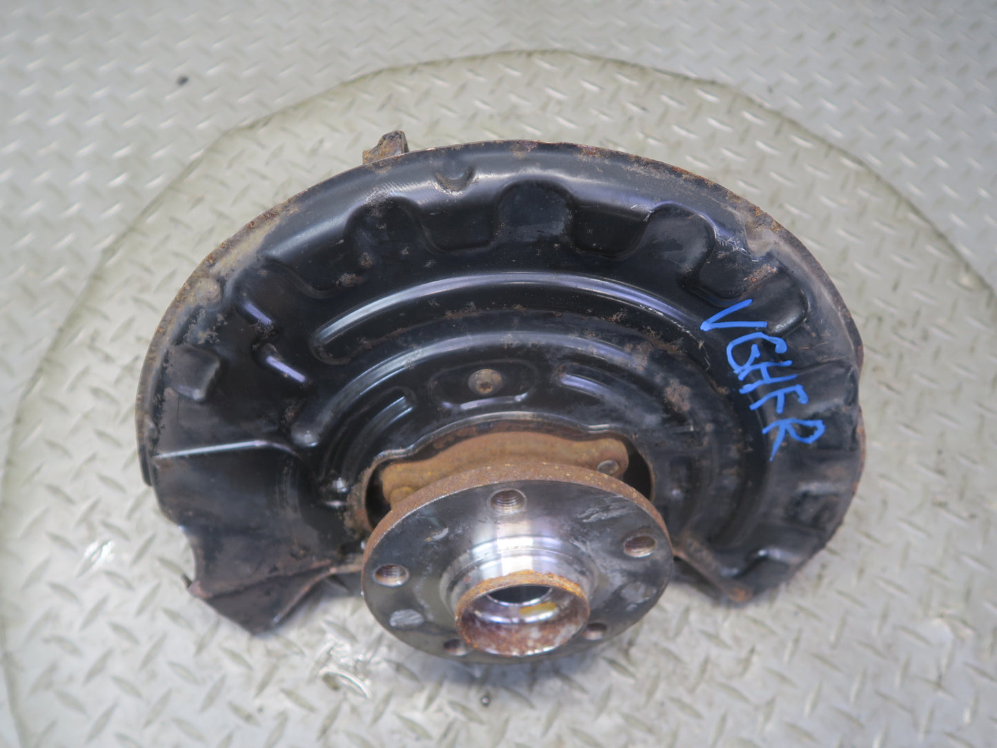 2008 VW Golf R32 AWD Front Right Spindle Knuckle Wheel Hub Bearing OEM