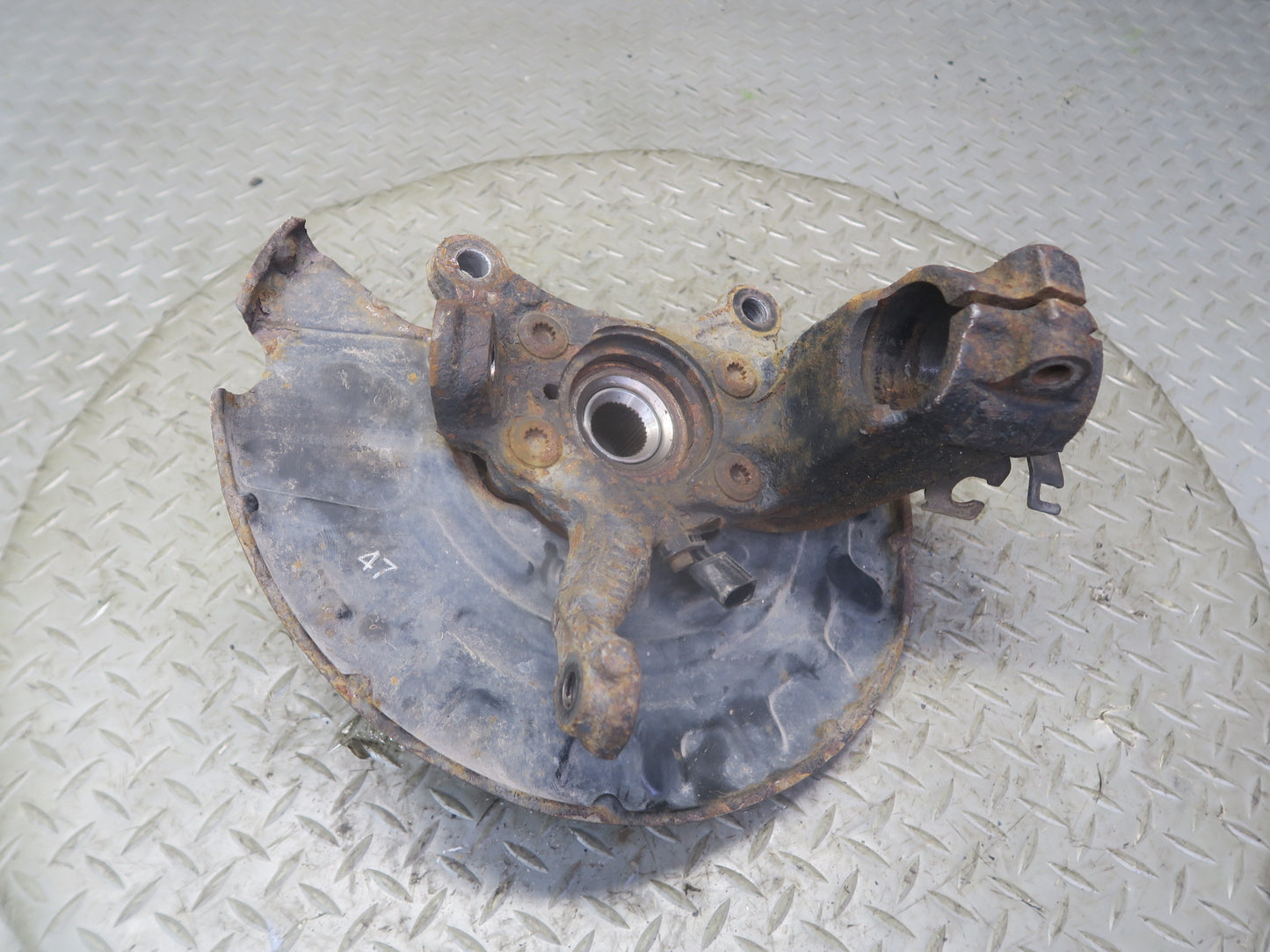 2008 VW Golf R32 AWD Front Right Spindle Knuckle Wheel Hub Bearing OEM
