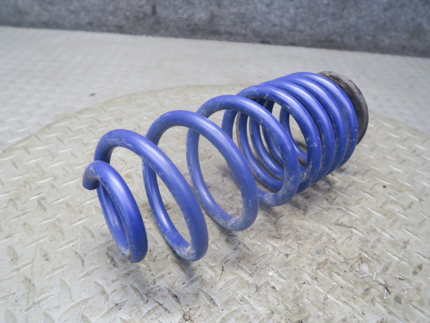 06-09 VW Golf MK5 R32 Set of 2 H&R Rear Left & Right Coil Spring