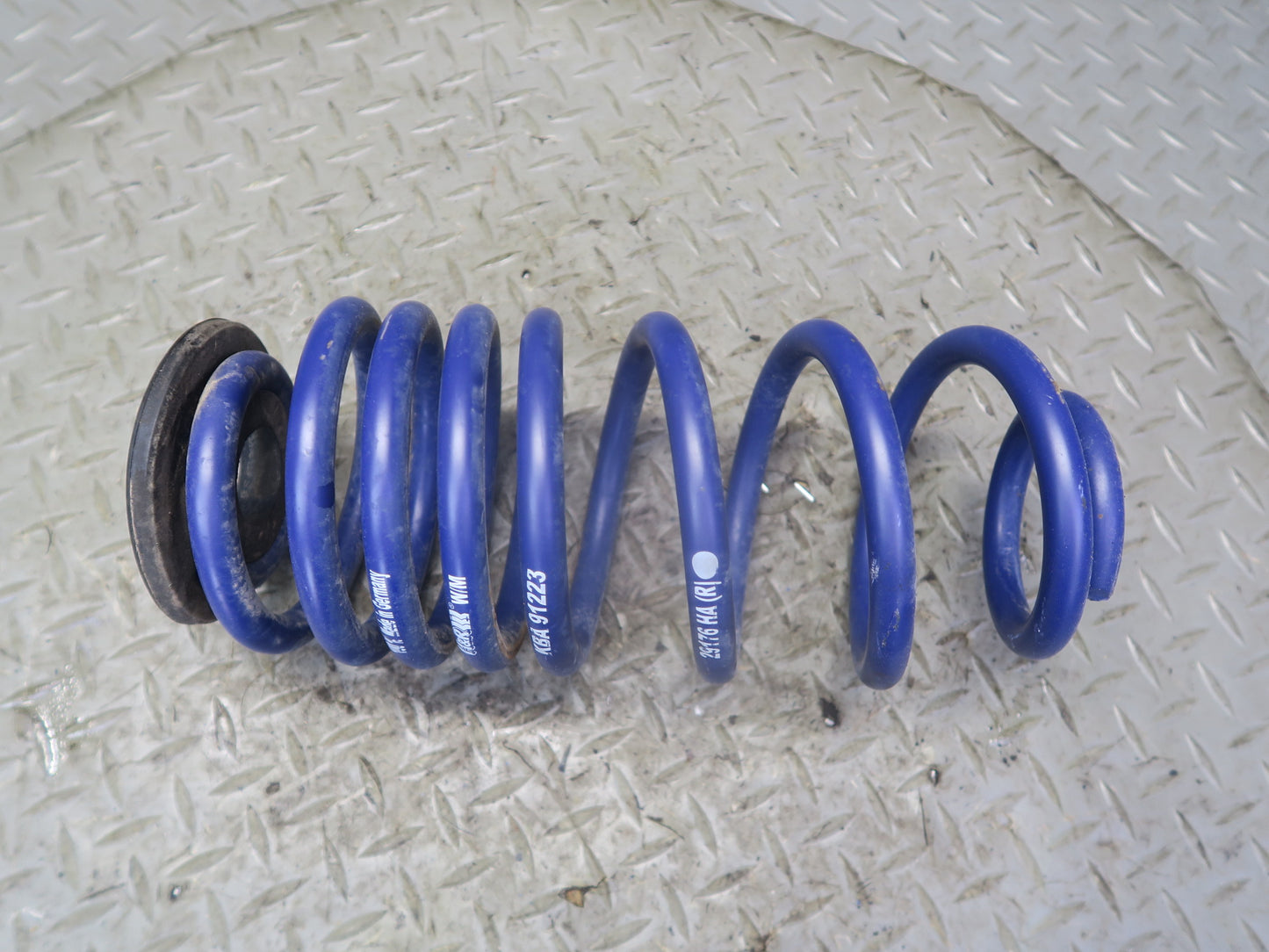 06-09 VW Golf MK5 R32 Set of 2 H&R Rear Left & Right Coil Spring