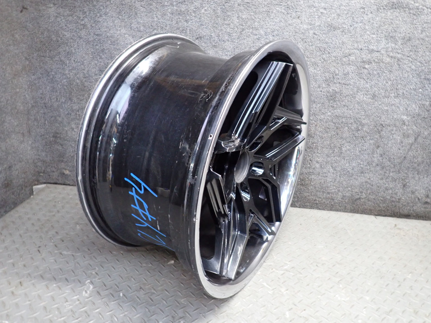 Lexani Spyder R20" Wheel Rim 20x10JJ ET15 5x112