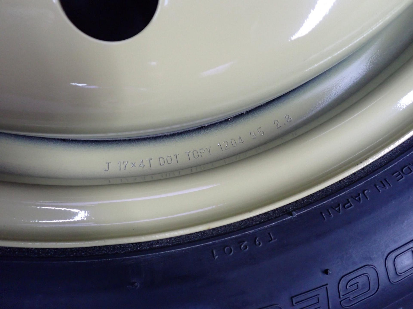 95-00 Toyota Celsior Lexus LS400 Spare Tire R17 17" Wheel 17x4J ET42 155/70 OEM
