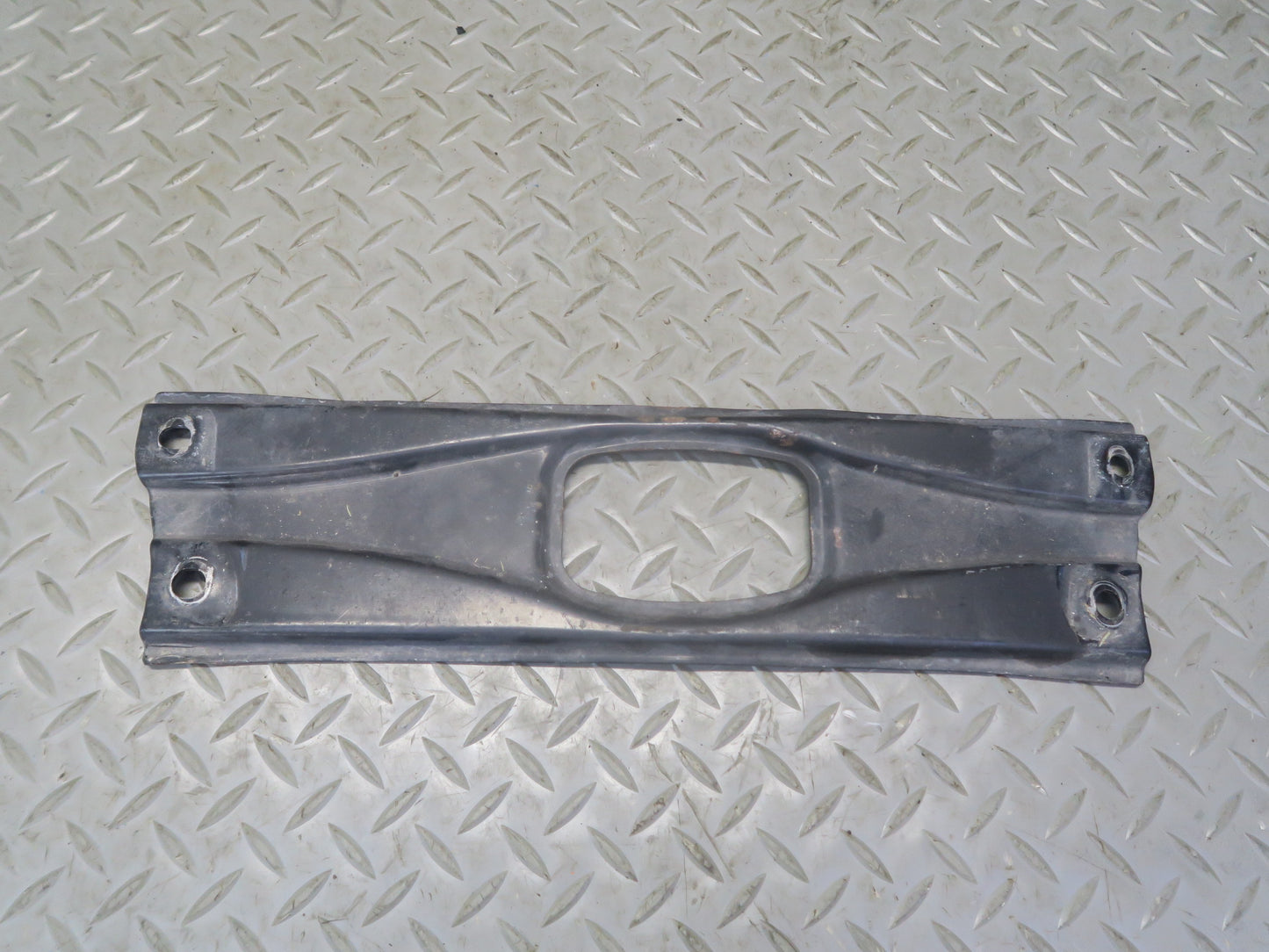 02-10 Lexus UZZ40L SC430 Set of 5 Rear Suspension Mounting Brace Plate OEM