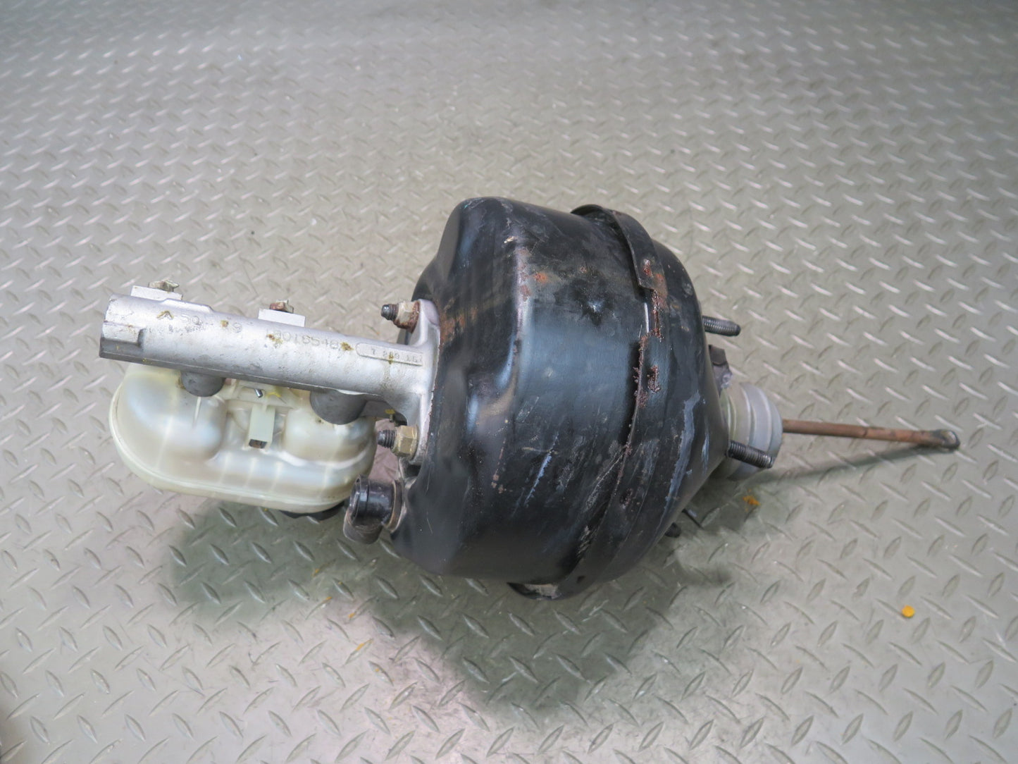 98-04 Chevrolet Corvette C5 Brake Master Cylinder Booster Fluid Reservoir OEM
