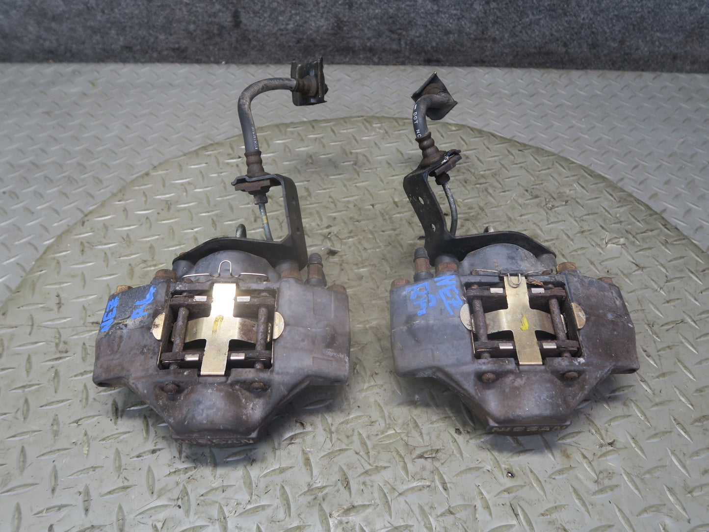 90-96 Nissan 300ZX Z32 NON Turbo Set of 2 Rear Left & Right Brake Caliper OEM