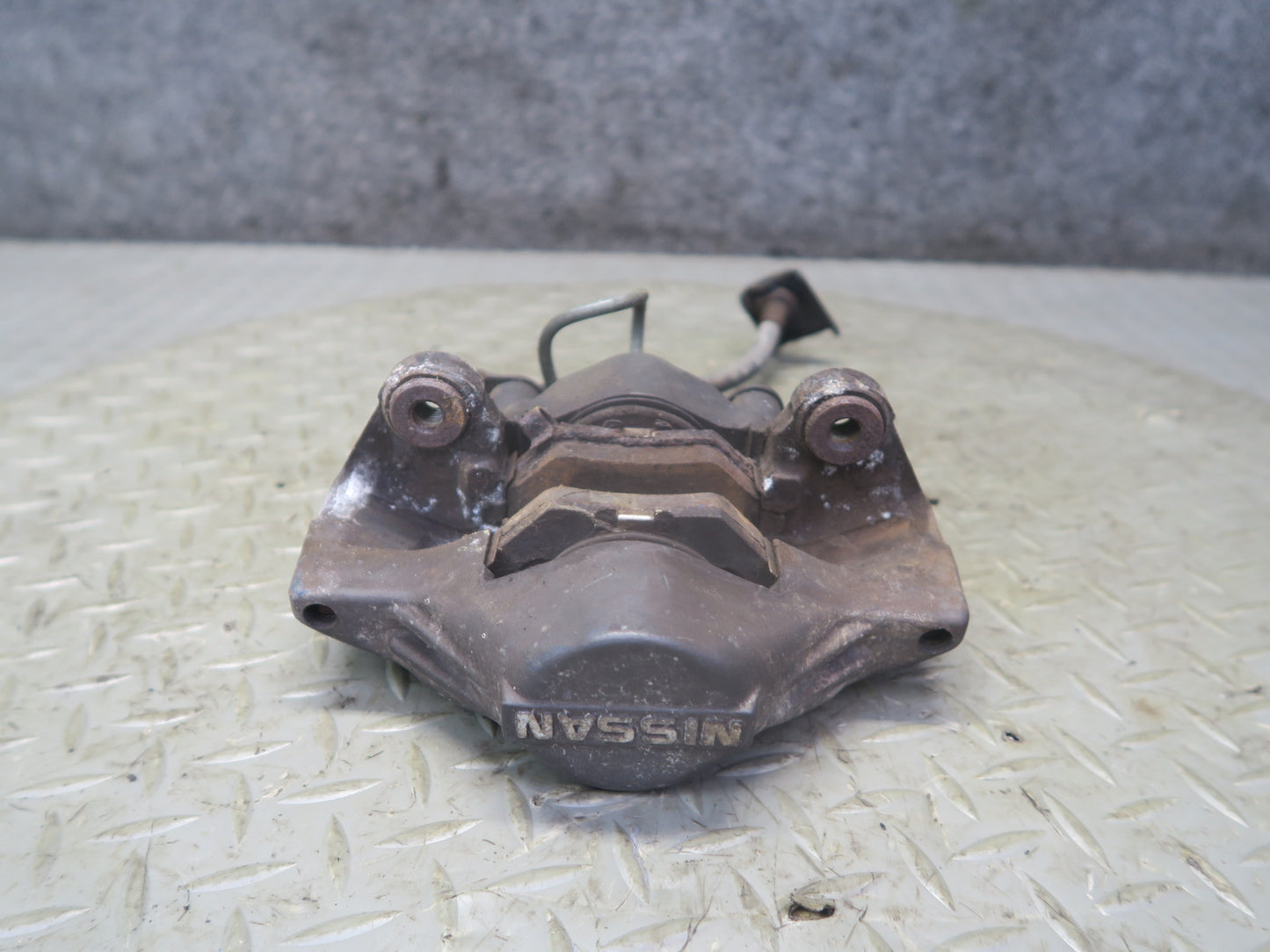 90-96 Nissan 300ZX Z32 NON Turbo Set of 2 Rear Left & Right Brake Caliper OEM