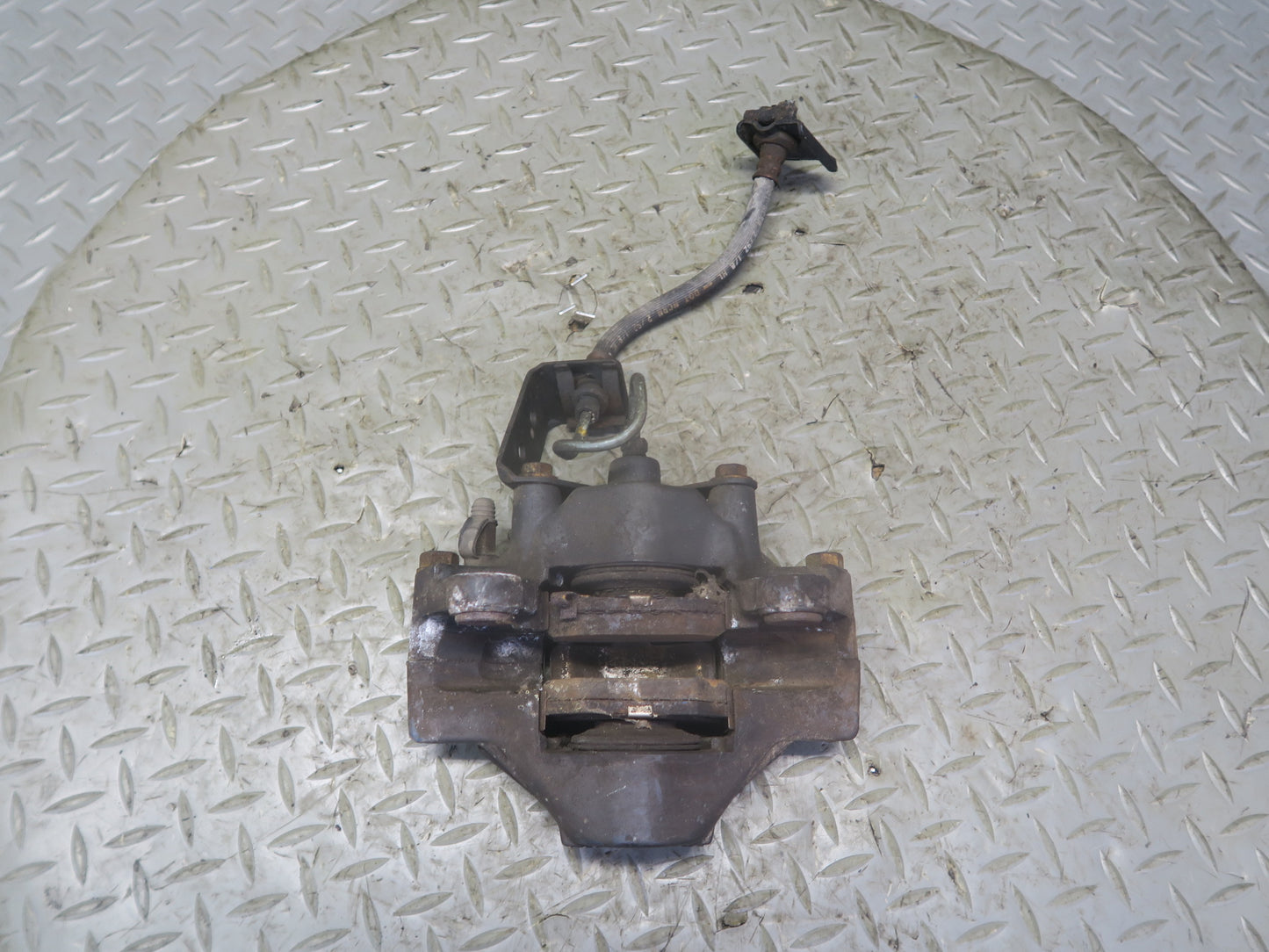 90-96 Nissan 300ZX Z32 NON Turbo Set of 2 Rear Left & Right Brake Caliper OEM
