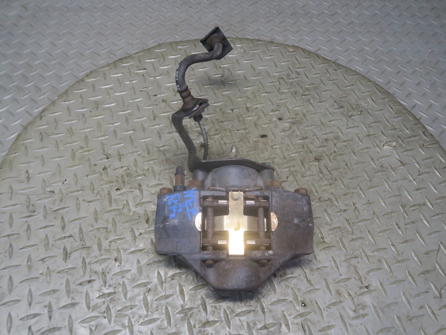 90-96 Nissan 300ZX Z32 NON Turbo Set of 2 Rear Left & Right Brake Caliper OEM