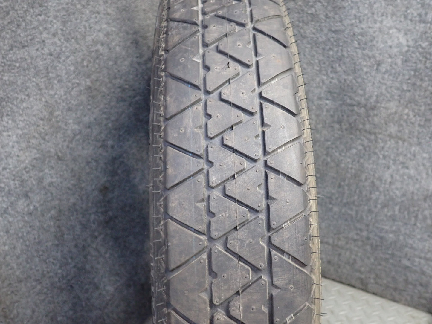 06-09 VW Golf MK5 R32 Spare Tire R18" Wheel 18x3.5 ET25.5 1K0601027B OEM