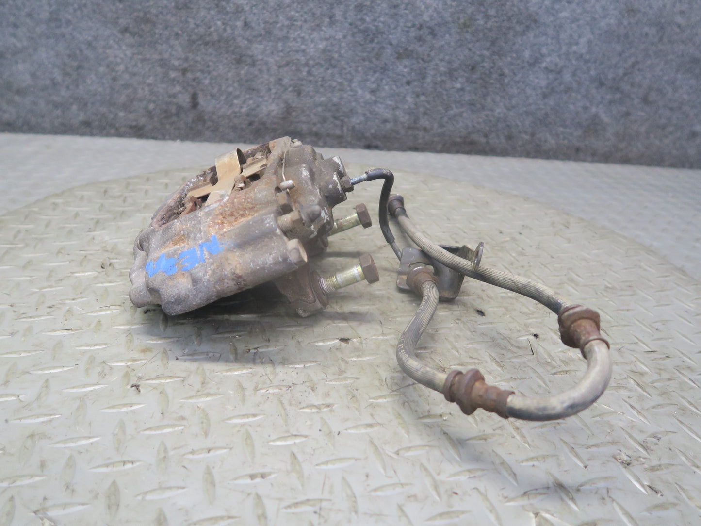 90-96 Nissan 300ZX Z32 NON Turbo Set of 2 Front Left & Right Brake Caliper OEM