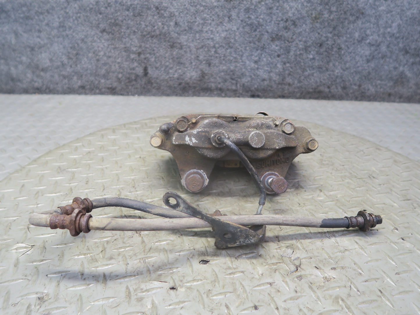 90-96 Nissan 300ZX Z32 NON Turbo Set of 2 Front Left & Right Brake Caliper OEM