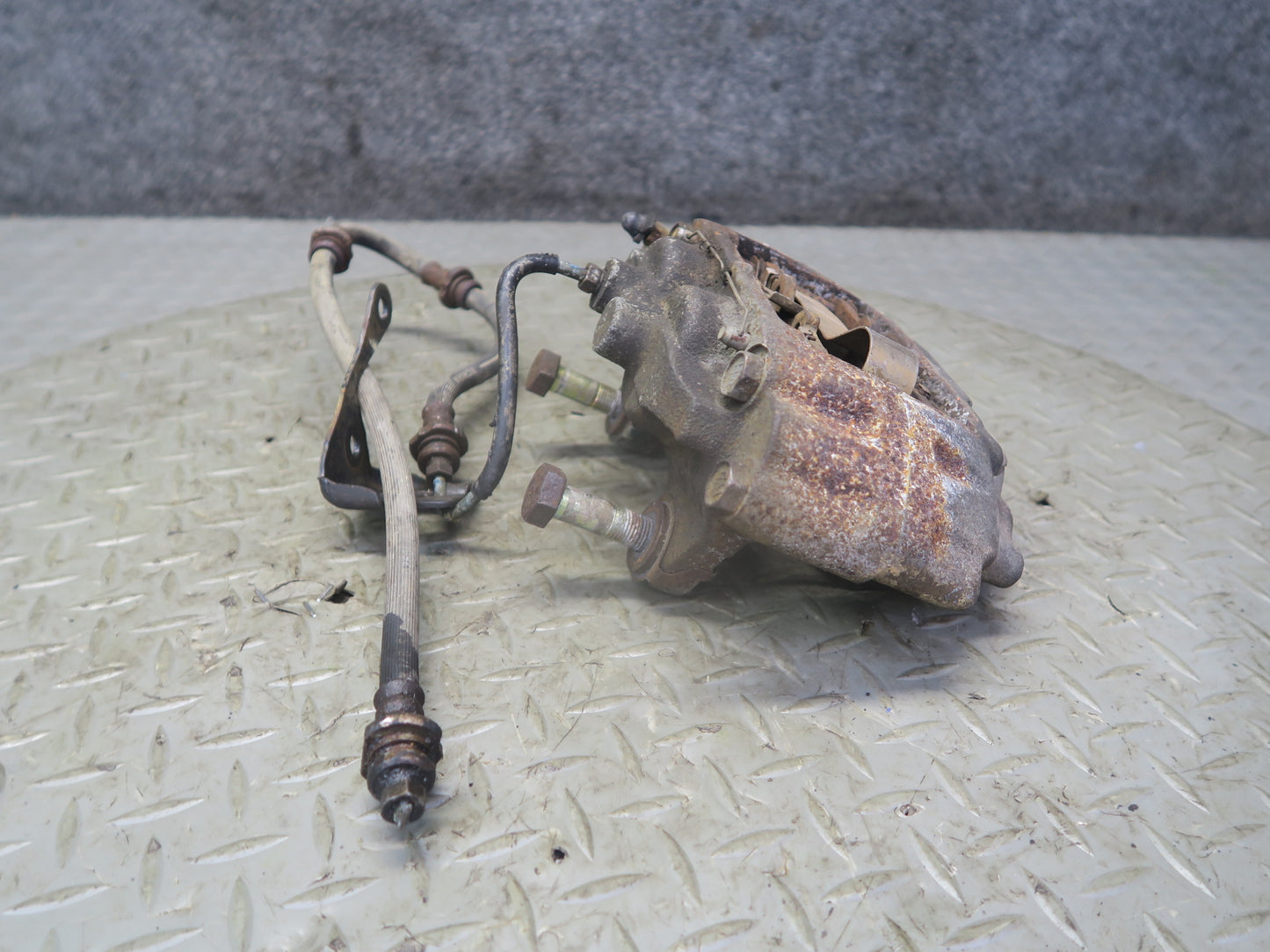 90-96 Nissan 300ZX Z32 NON Turbo Set of 2 Front Left & Right Brake Caliper OEM
