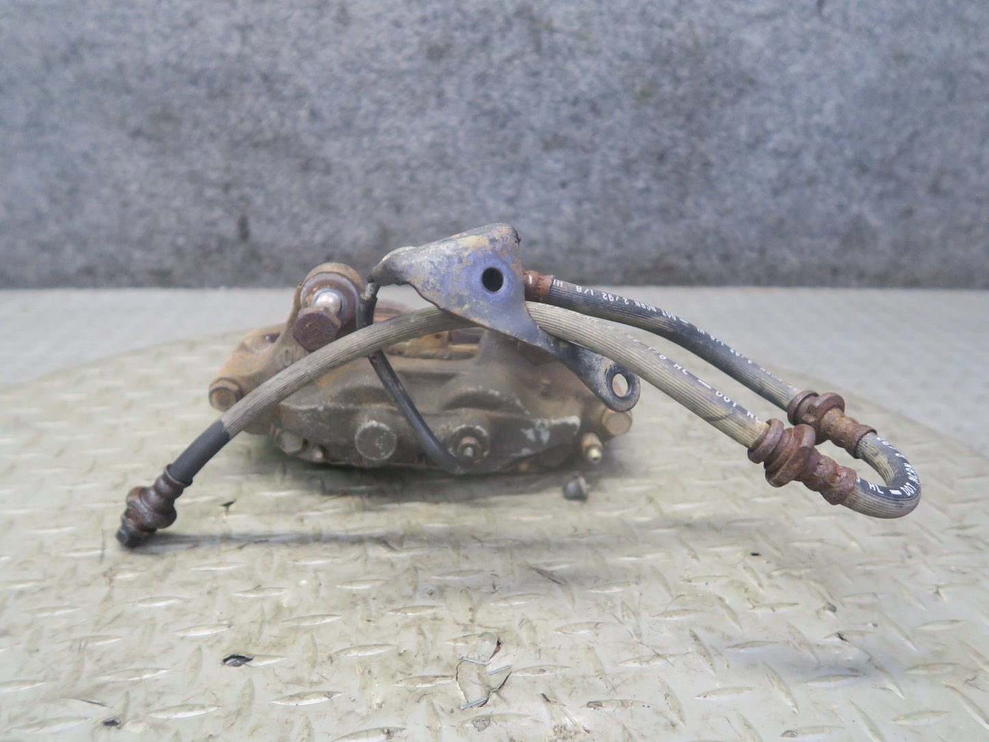 90-96 Nissan 300ZX Z32 NON Turbo Set of 2 Front Left & Right Brake Caliper OEM