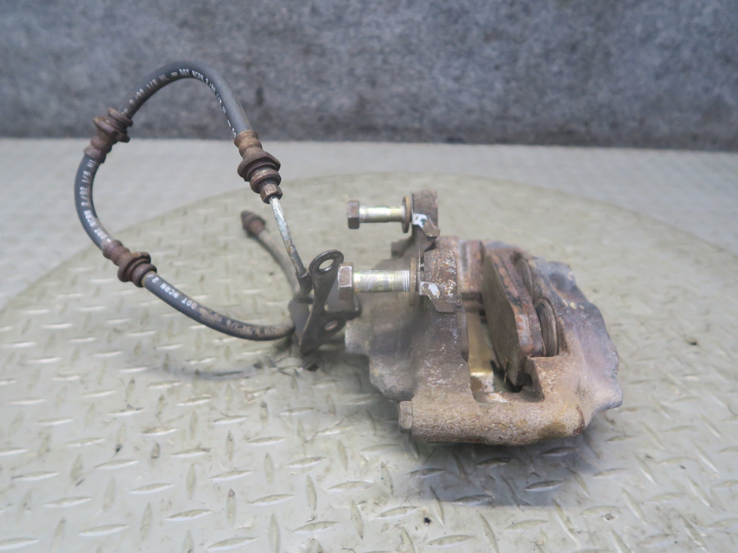 90-96 Nissan 300ZX Z32 NON Turbo Set of 2 Front Left & Right Brake Caliper OEM