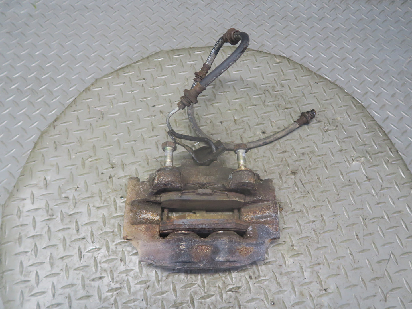 90-96 Nissan 300ZX Z32 NON Turbo Set of 2 Front Left & Right Brake Caliper OEM