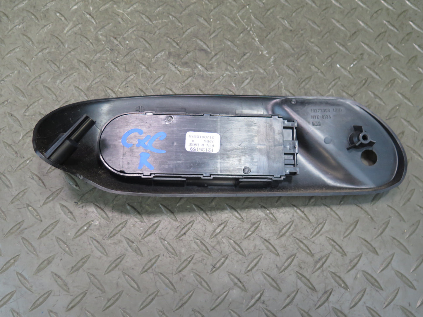 97-04 Chevrolet Corvette C5 Front Right Seat Control Switch w Trim & Handle OEM