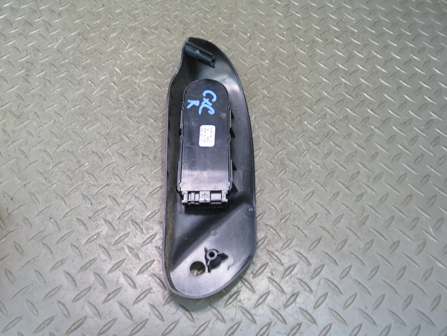 97-04 Chevrolet Corvette C5 Front Right Seat Control Switch w Trim & Handle OEM