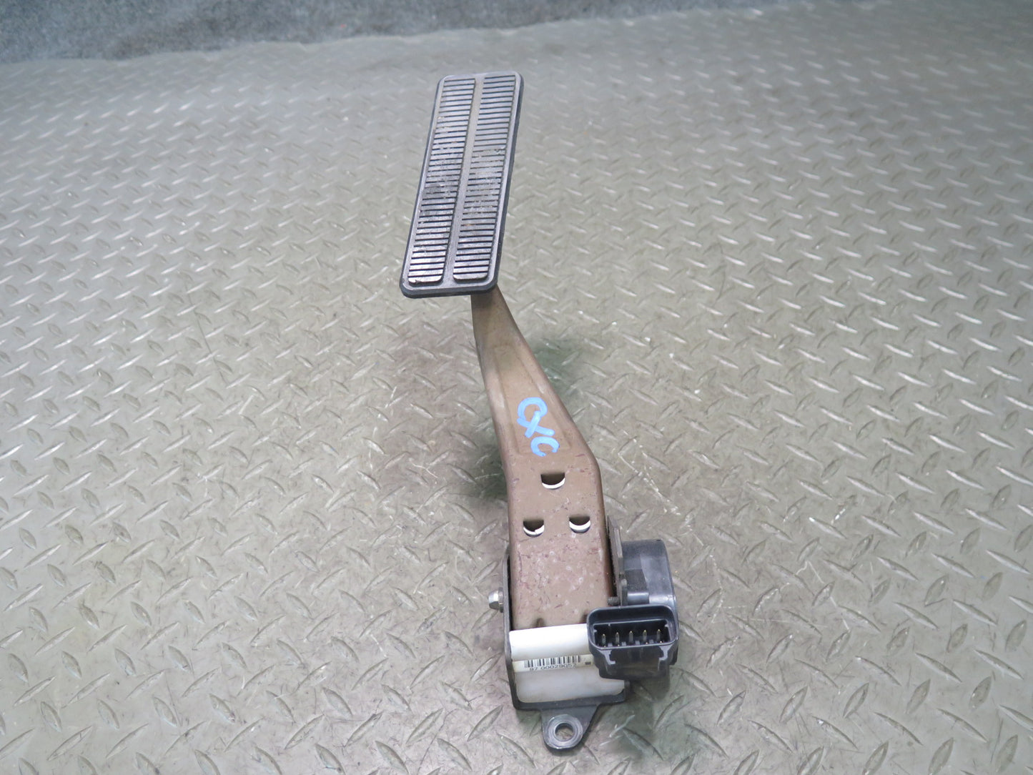 97-04 Chevrolet Corvette C5 Gas Accelerator Throttle Pedal Assembly OEM