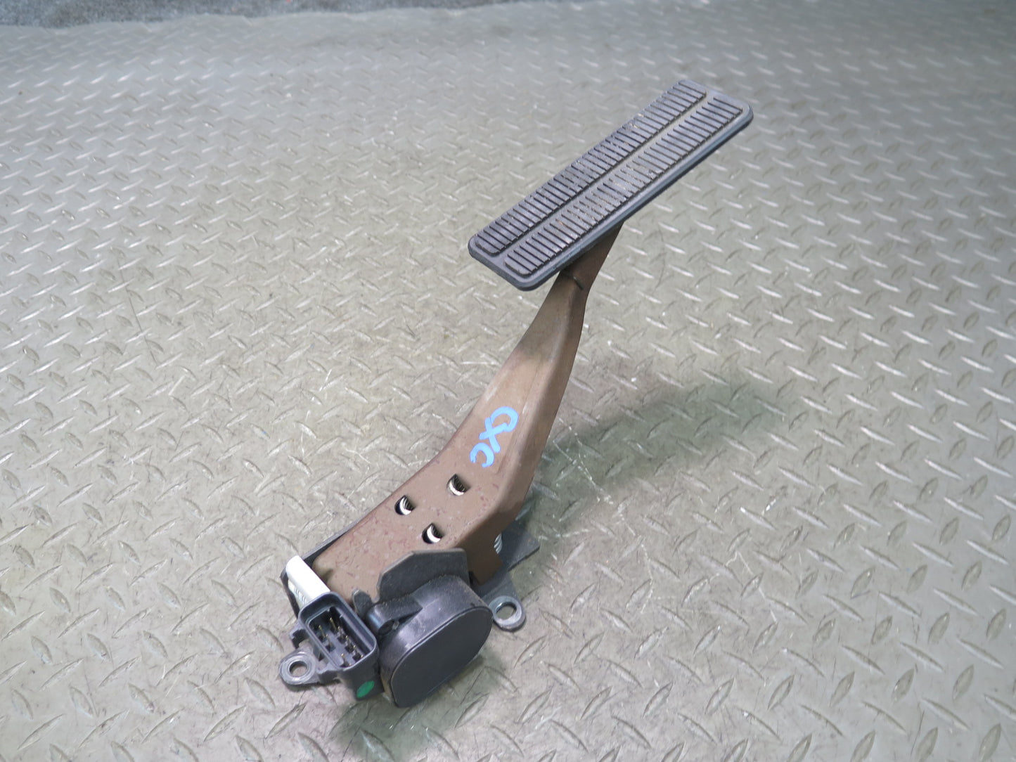 97-04 Chevrolet Corvette C5 Gas Accelerator Throttle Pedal Assembly OEM