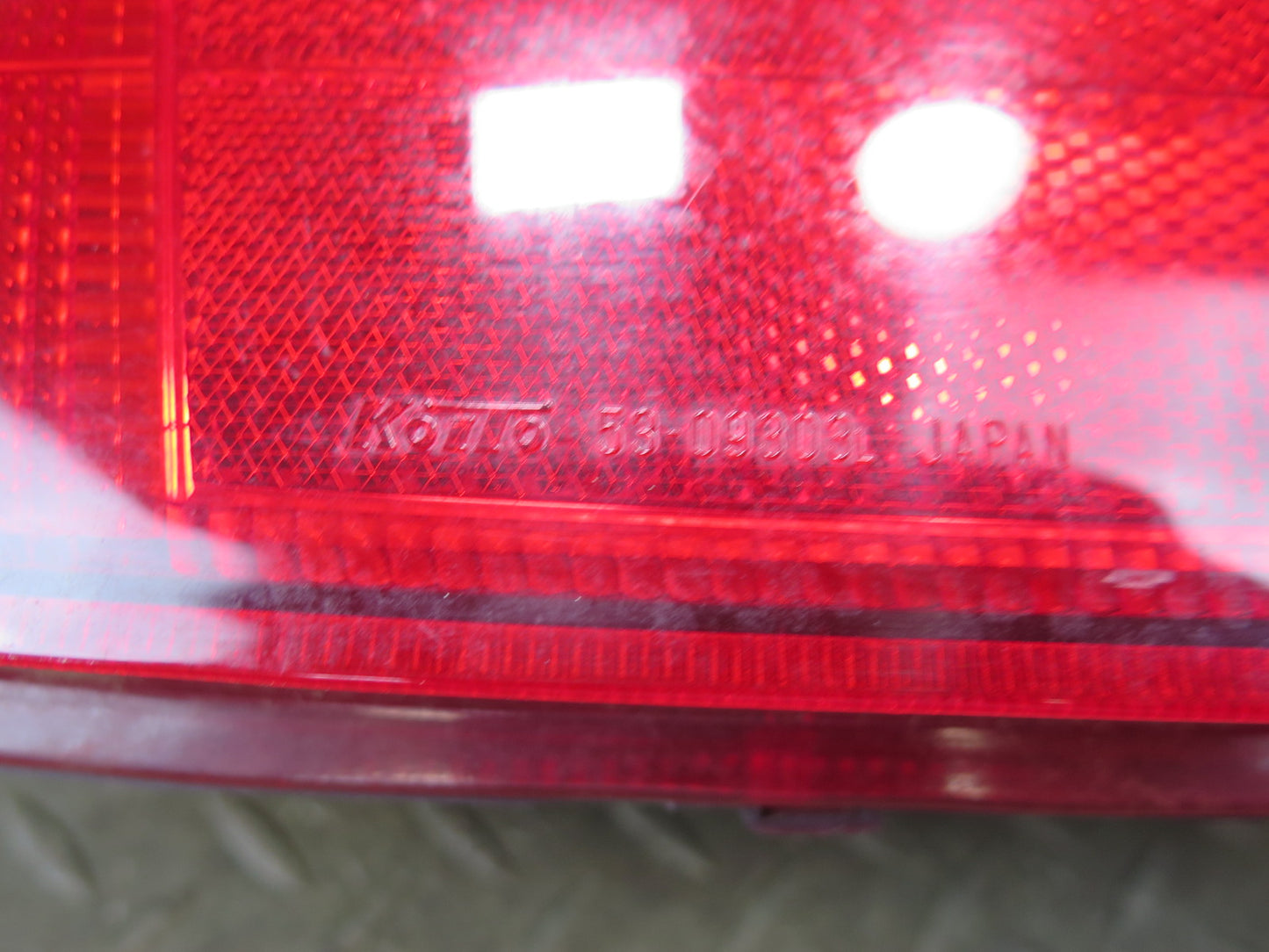 00-02 Toyota MR2 Spyder ZZW30L Set of 2 Rear Left & Right Tail Light Lamp OEM