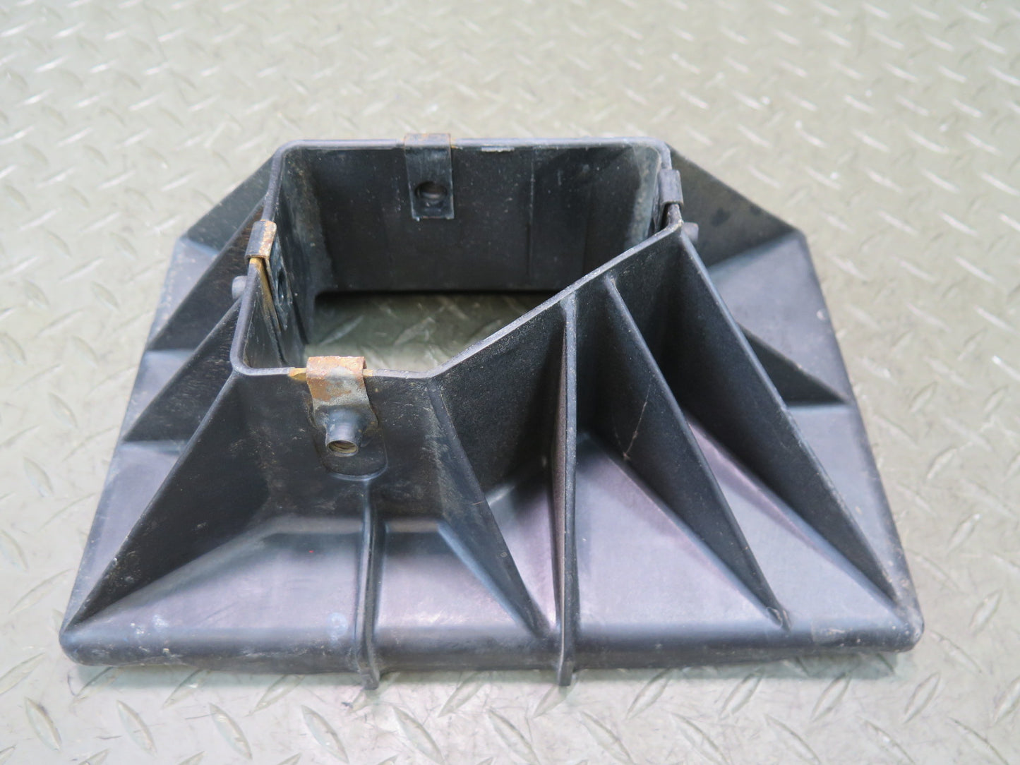 97-04 Chevrolet Corvette C5 Battery Tray Holder Bracket Set 10268430 OEM