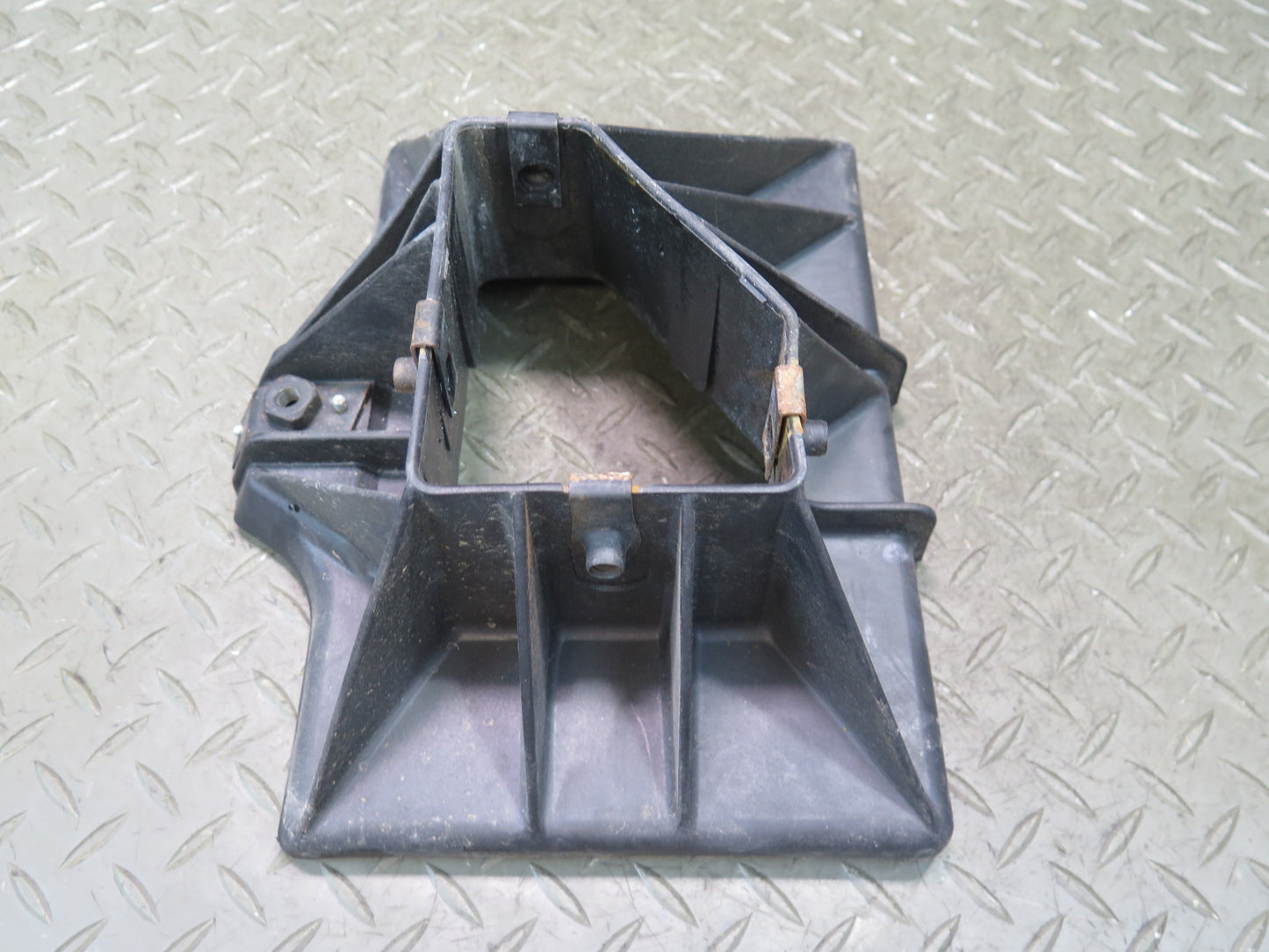 97-04 Chevrolet Corvette C5 Battery Tray Holder Bracket Set 10268430 OEM