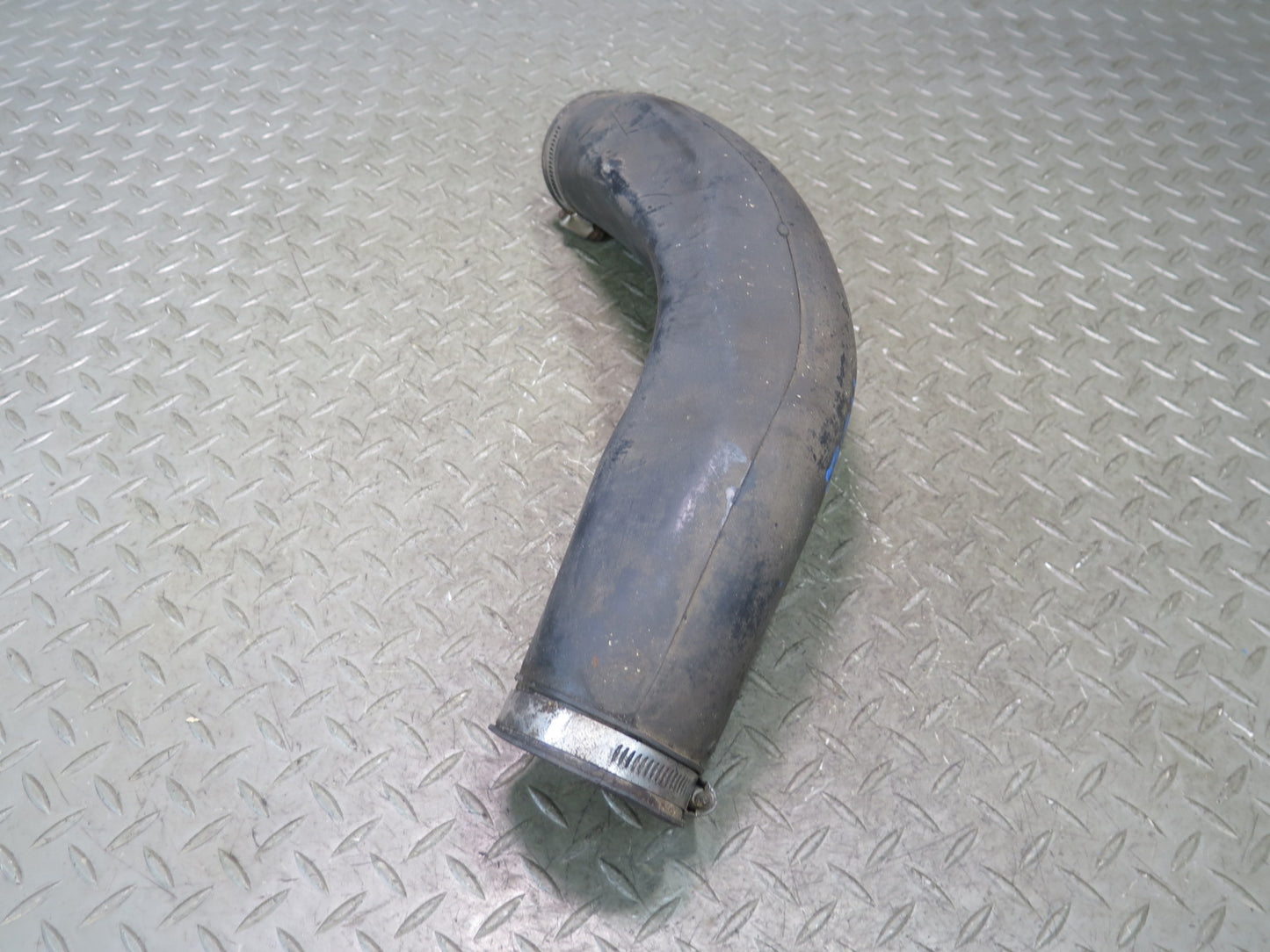 90-96 Nissan Z32 300ZX NA Center Air Intake Duct Hose Pipe Line OEM