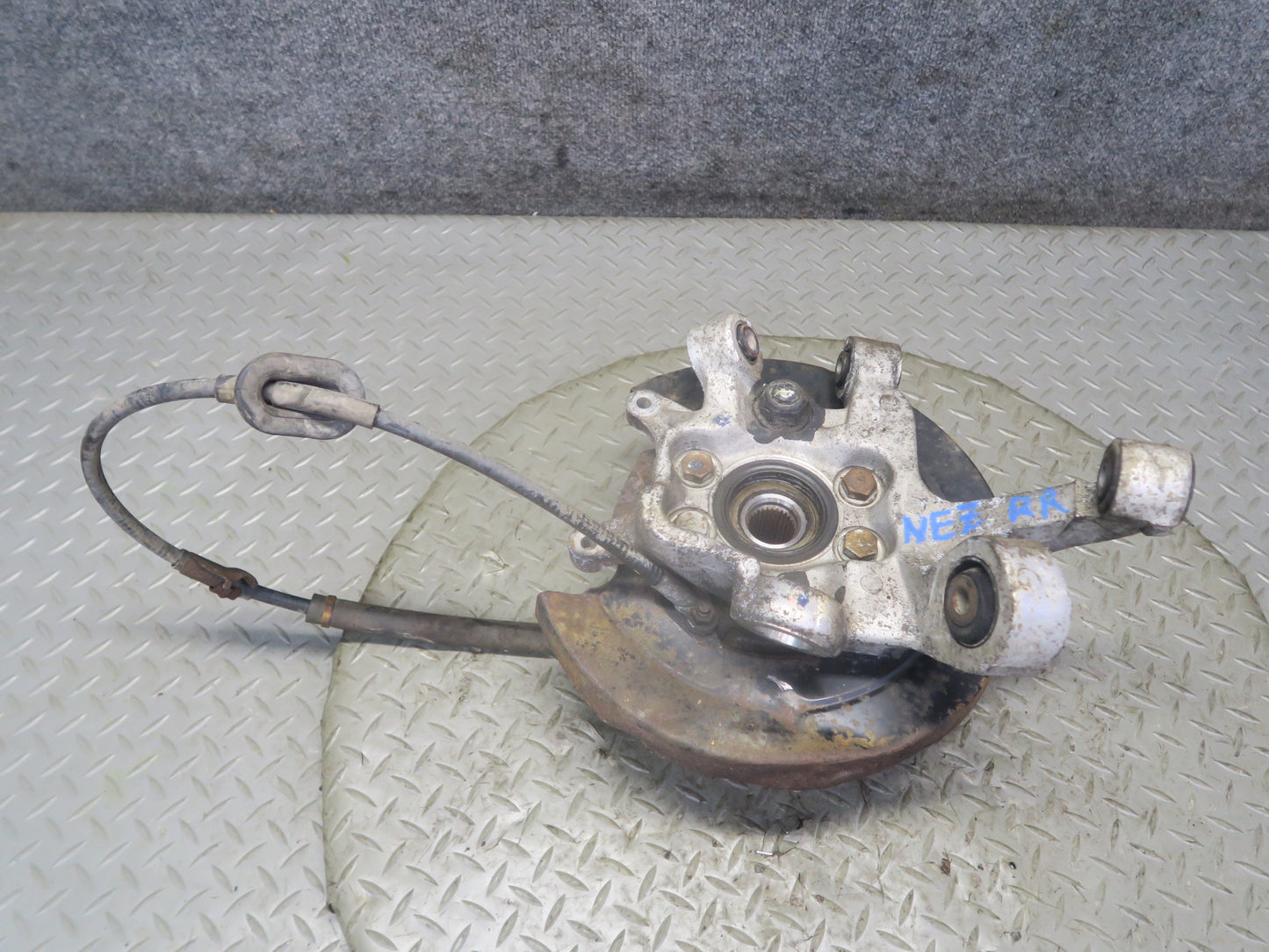 91-96 Nissan Z32 300ZX NA Rear Right Spindle Knuckle Wheel Hub Bearing OEM