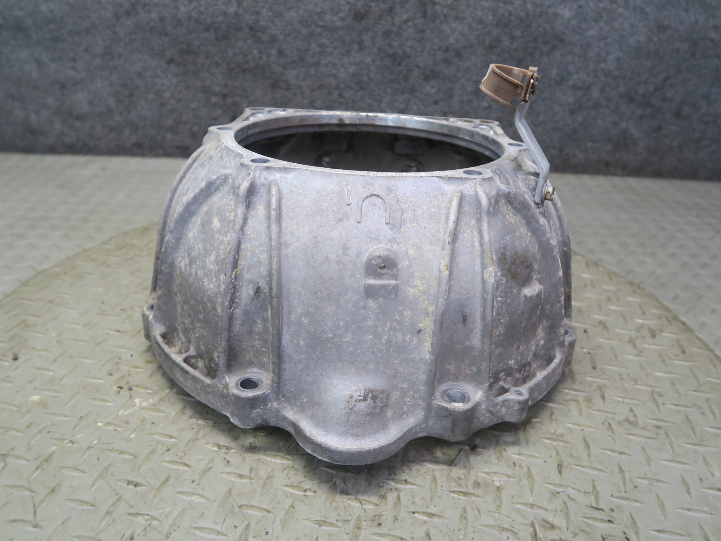 98-00 Lexus UZZ30L SC400 A650E U1 A/T Automatic Transmission Bell Housing OEM