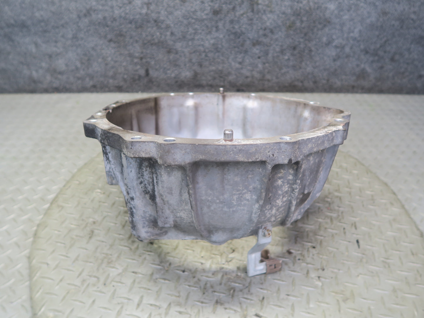 98-00 Lexus UZZ30L SC400 A650E U1 A/T Automatic Transmission Bell Housing OEM