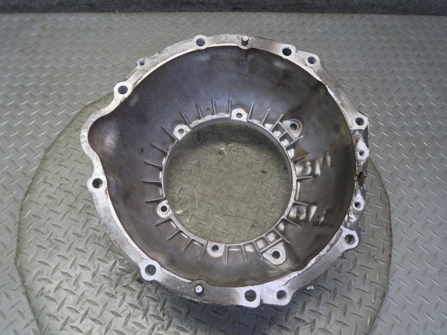 98-00 Lexus UZZ30L SC400 A650E U1 A/T Automatic Transmission Bell Housing OEM