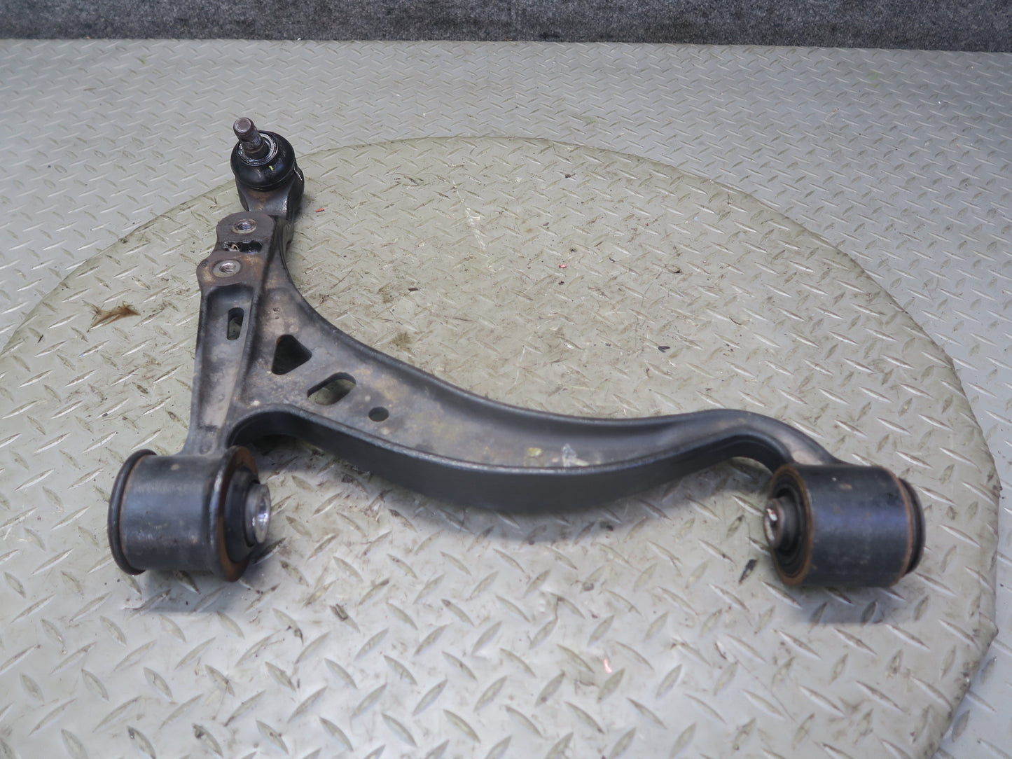 97-00 Lexus UZZ30L SC300 SC400 Front Right Lower Control Arm 115K Miles OEM