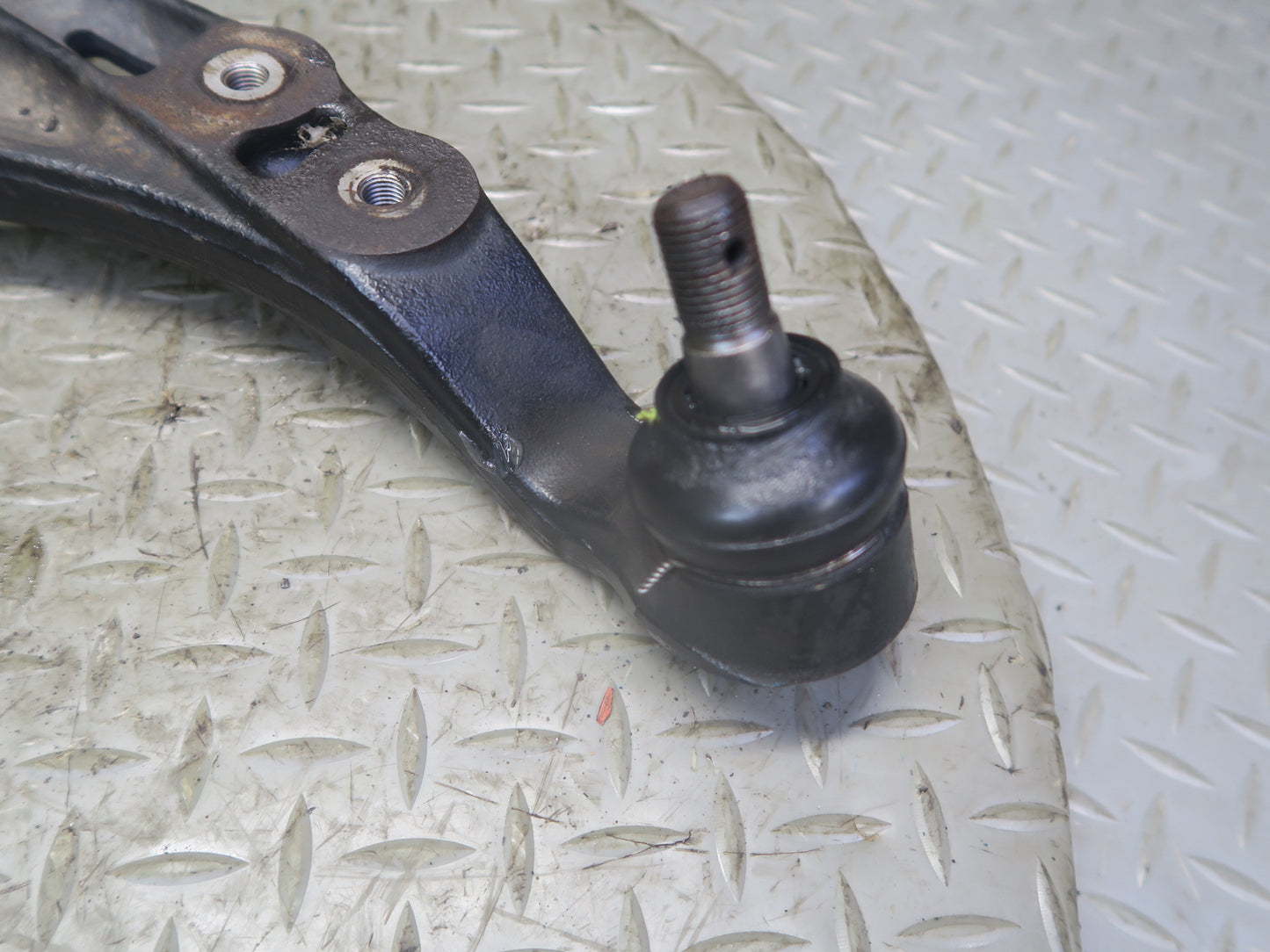97-00 Lexus UZZ30L SC300 SC400 Front Right Lower Control Arm 115K Miles OEM