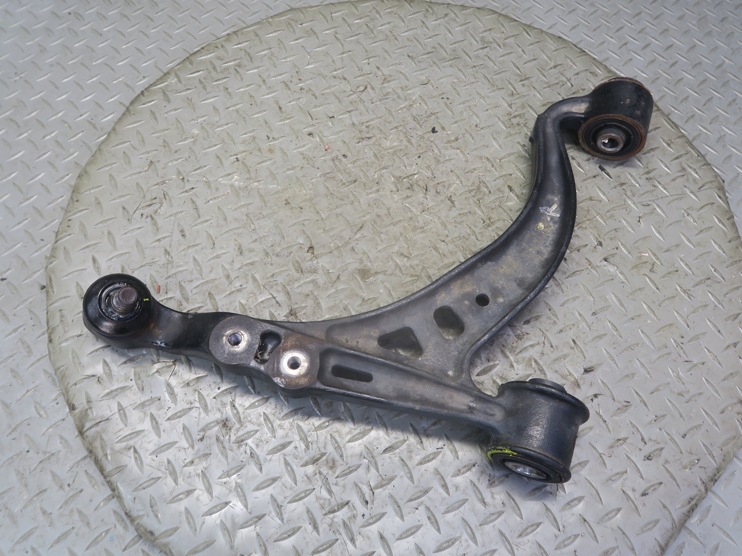 97-00 Lexus UZZ30L SC300 SC400 Front Right Lower Control Arm 115K Miles OEM