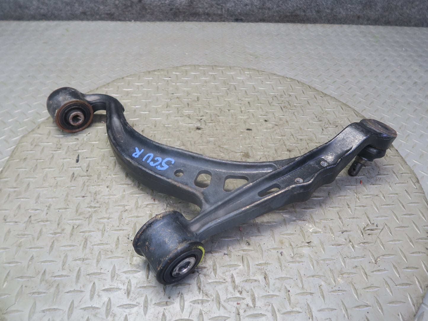97-00 Lexus UZZ30L SC300 SC400 Front Right Lower Control Arm 115K Miles OEM