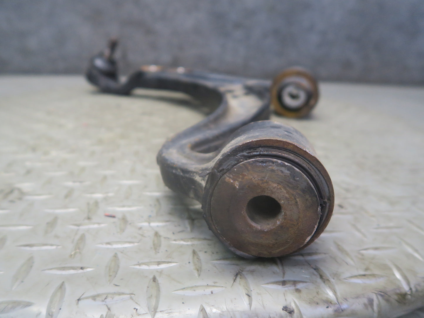 97-00 Lexus UZZ30L SC300 SC400 Front Left Lower Control Arm 115K Miles OEM