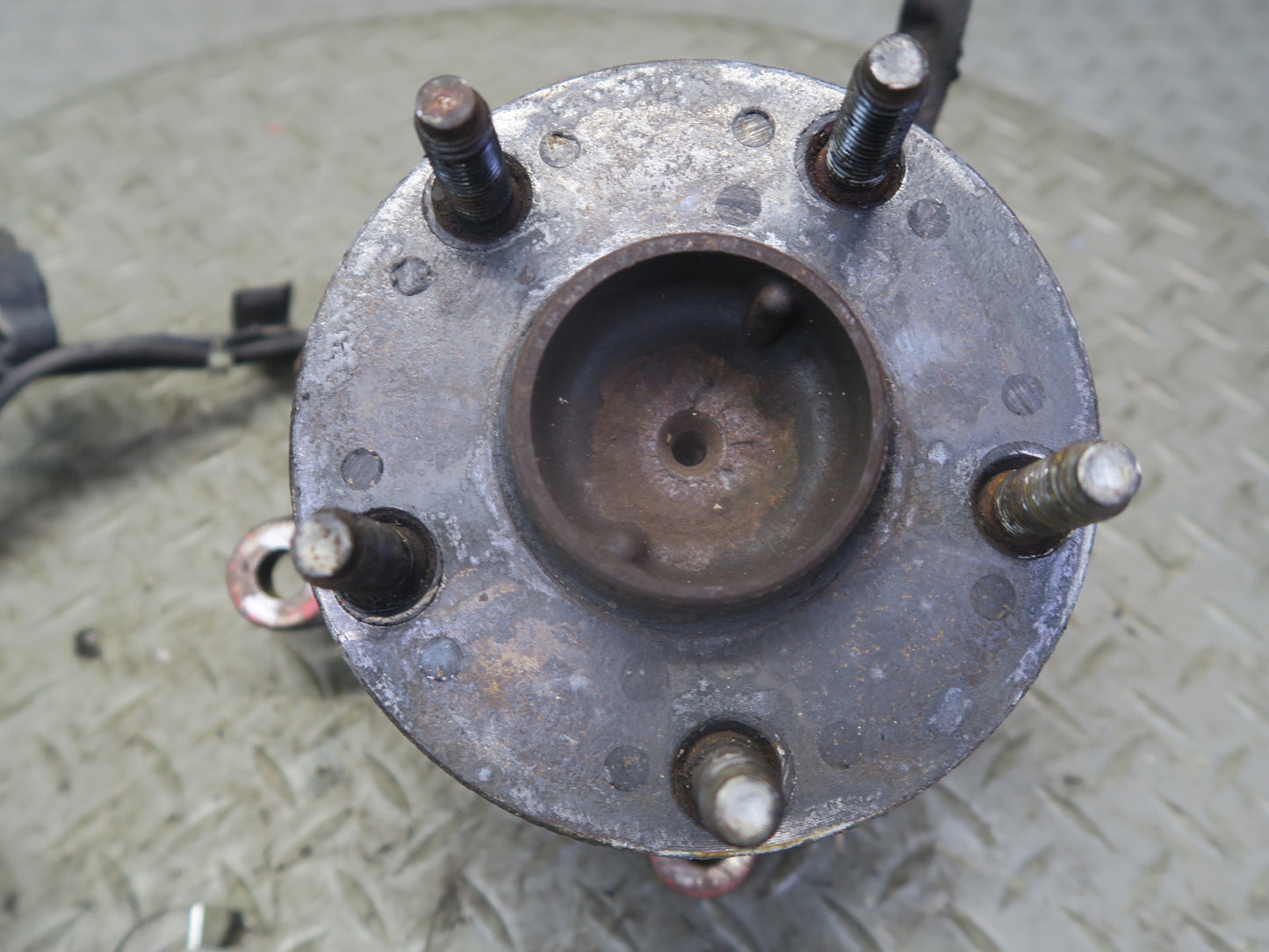 92-00 Lexus UZZ30 SC400 SC300 RWD Front Right Spindle Knuckle Wheel Hub 115K OEM