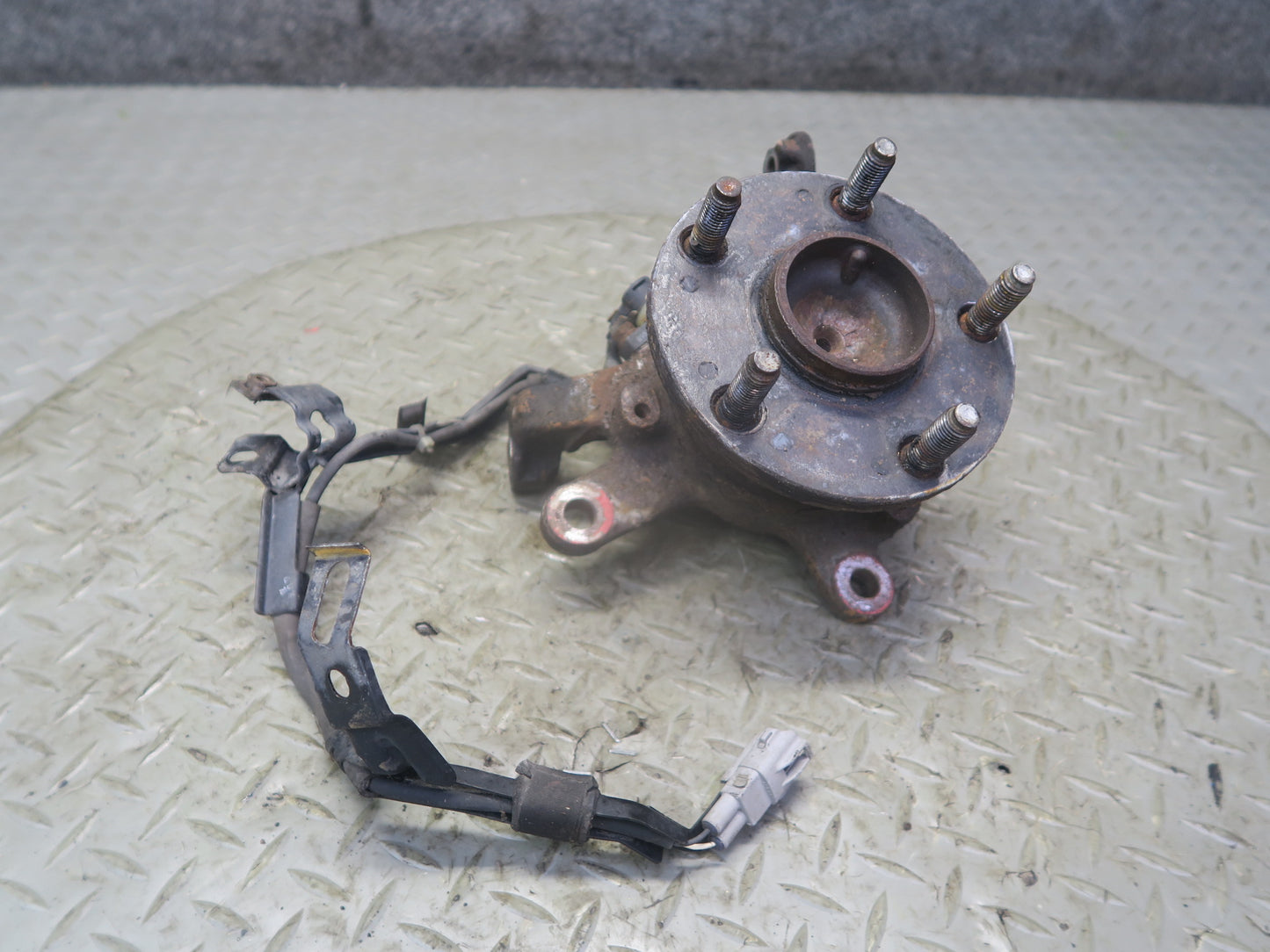 92-00 Lexus UZZ30 SC400 SC300 RWD Front Right Spindle Knuckle Wheel Hub 115K OEM