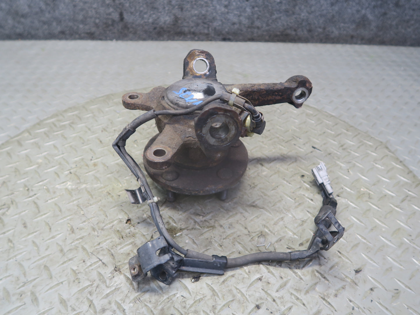 92-00 Lexus UZZ30 SC400 SC300 RWD Front Right Spindle Knuckle Wheel Hub 115K OEM