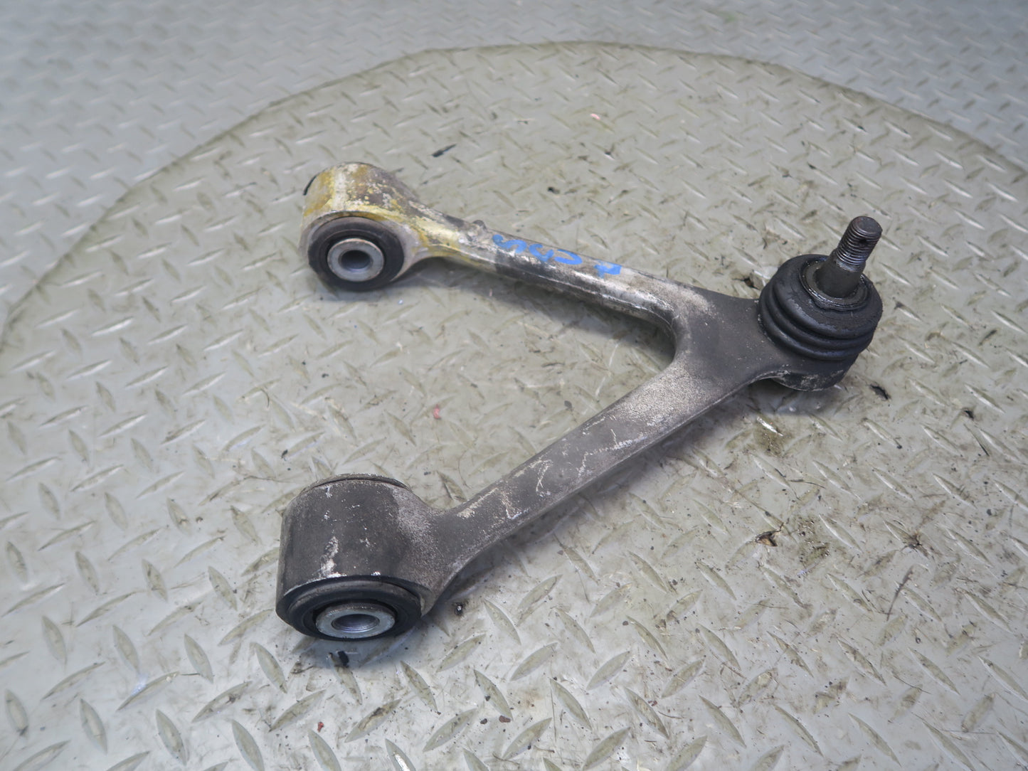 92-00 Lexus UZZ30L SC300 SC400 Front Left Upper Control Arm 115K Miles OEM