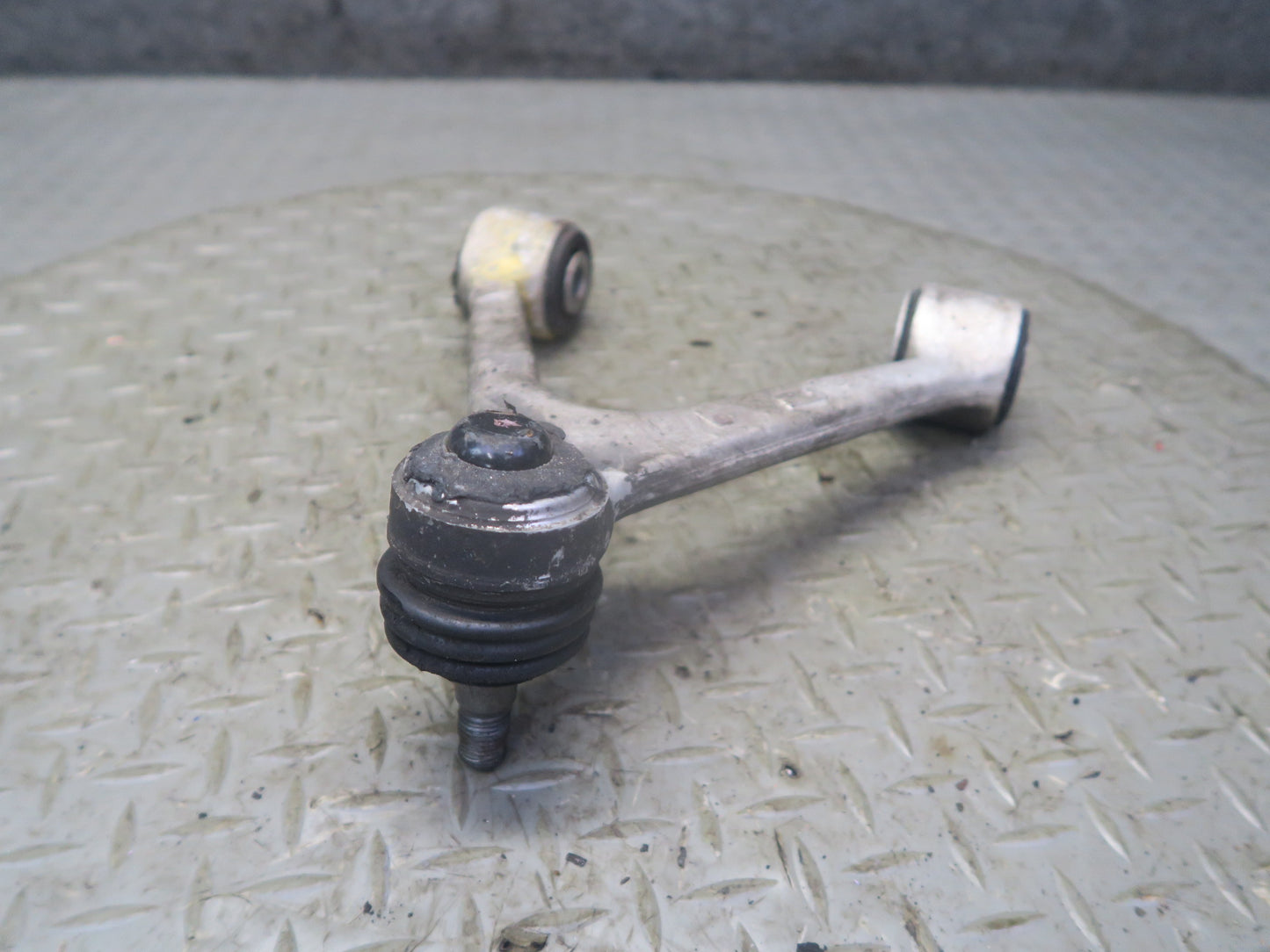92-00 Lexus UZZ30L SC300 SC400 Front Left Upper Control Arm 115K Miles OEM