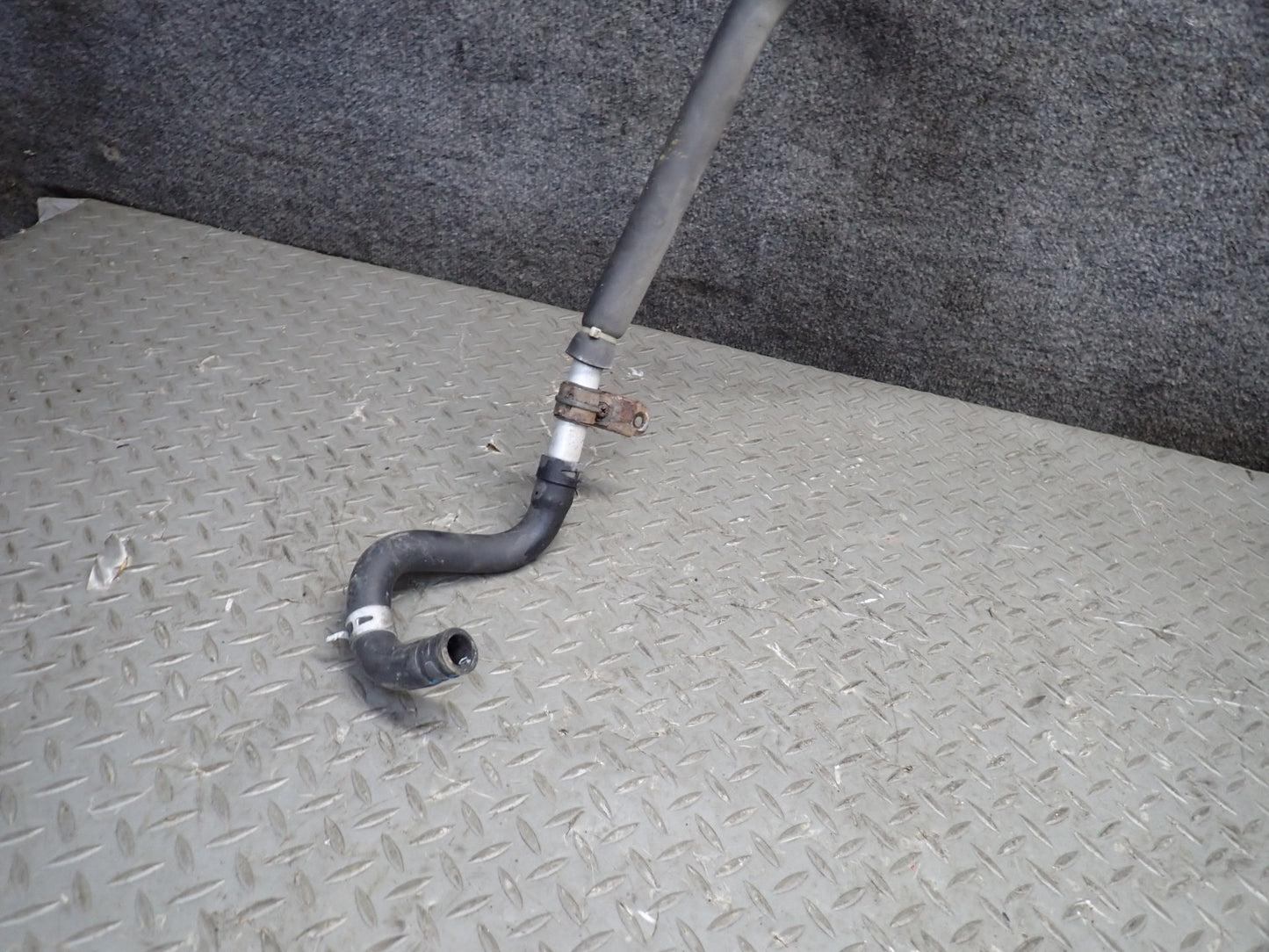 00-05 Toyota MR2 Spyder ZZW30L 1ZZFE Engine Coolant Hose Pipe Line Set OEM