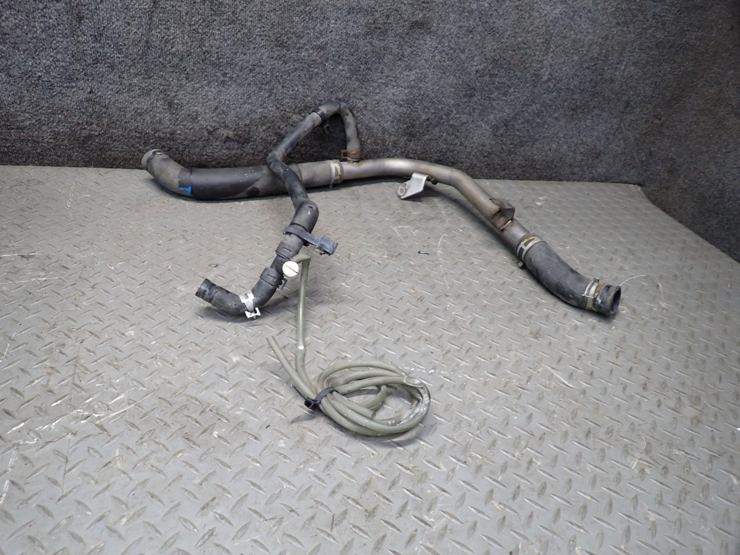 00-05 Toyota MR2 Spyder ZZW30L 1ZZFE Engine Coolant Hose Pipe Line Set OEM