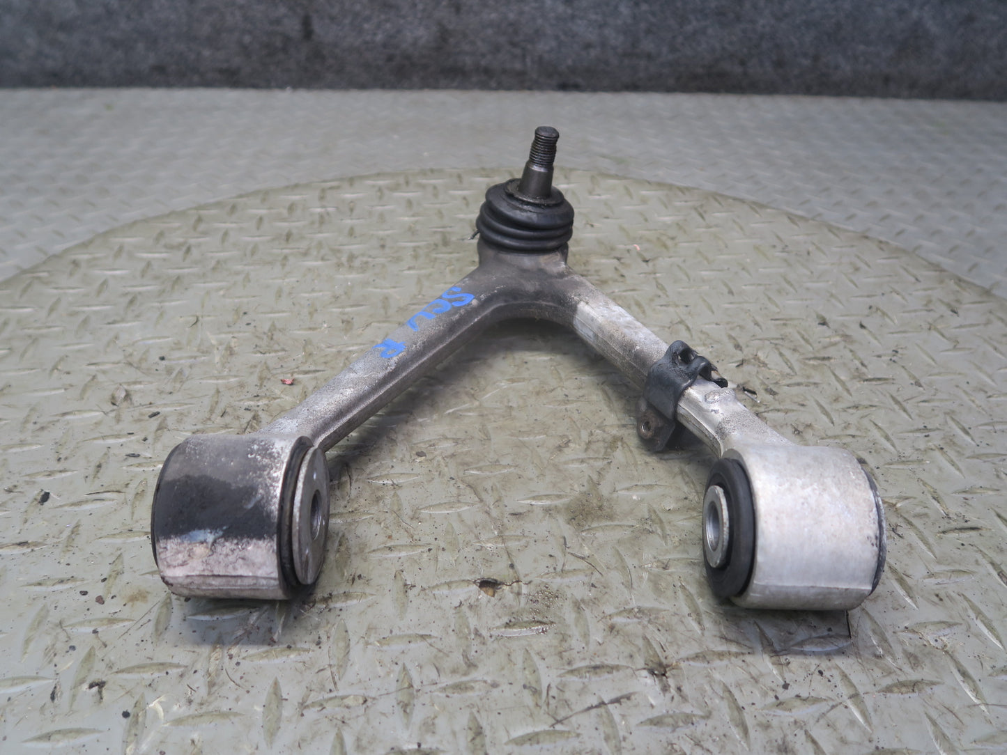 92-00 Lexus UZZ30L SC300 SC400 Front Right Upper Control Arm 115K Miles OEM