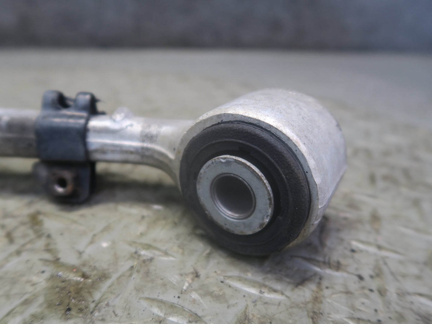 92-00 Lexus UZZ30L SC300 SC400 Front Right Upper Control Arm 115K Miles OEM
