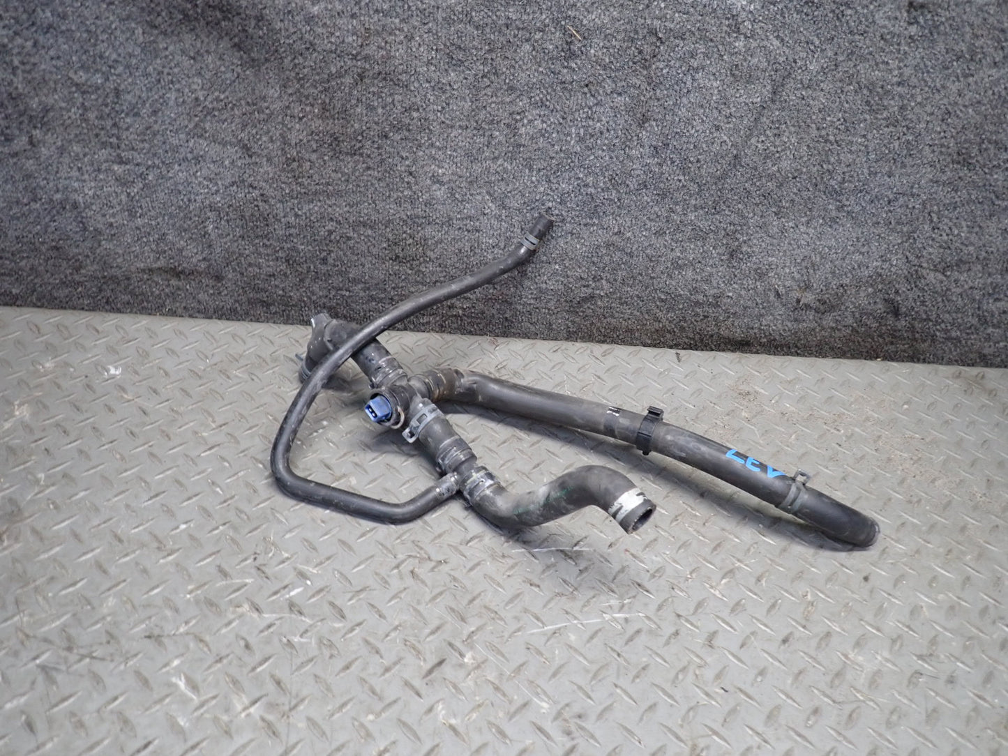 2000 VW Eurovan T4 2.8L AES Engine Radiator Coolant Hose Pipe Line Set OEM