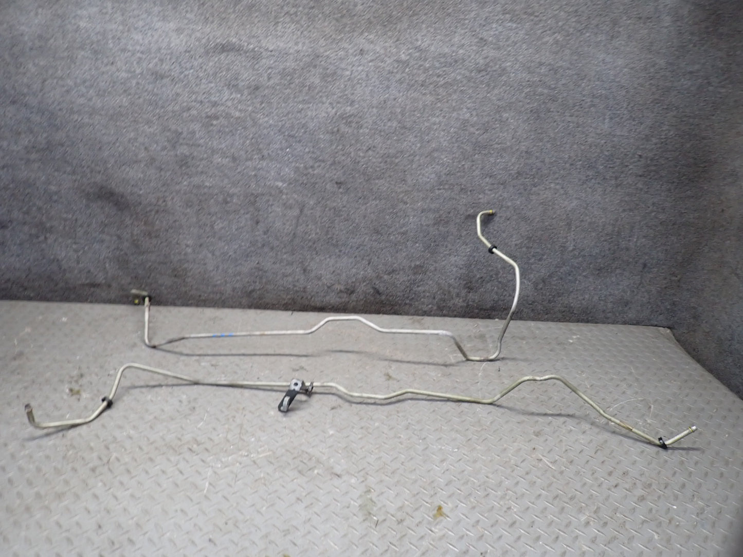 03-04 Chevrolet SSR Set of 2 A/T Auto Transmission Oil Cooler Pipe Line OEM