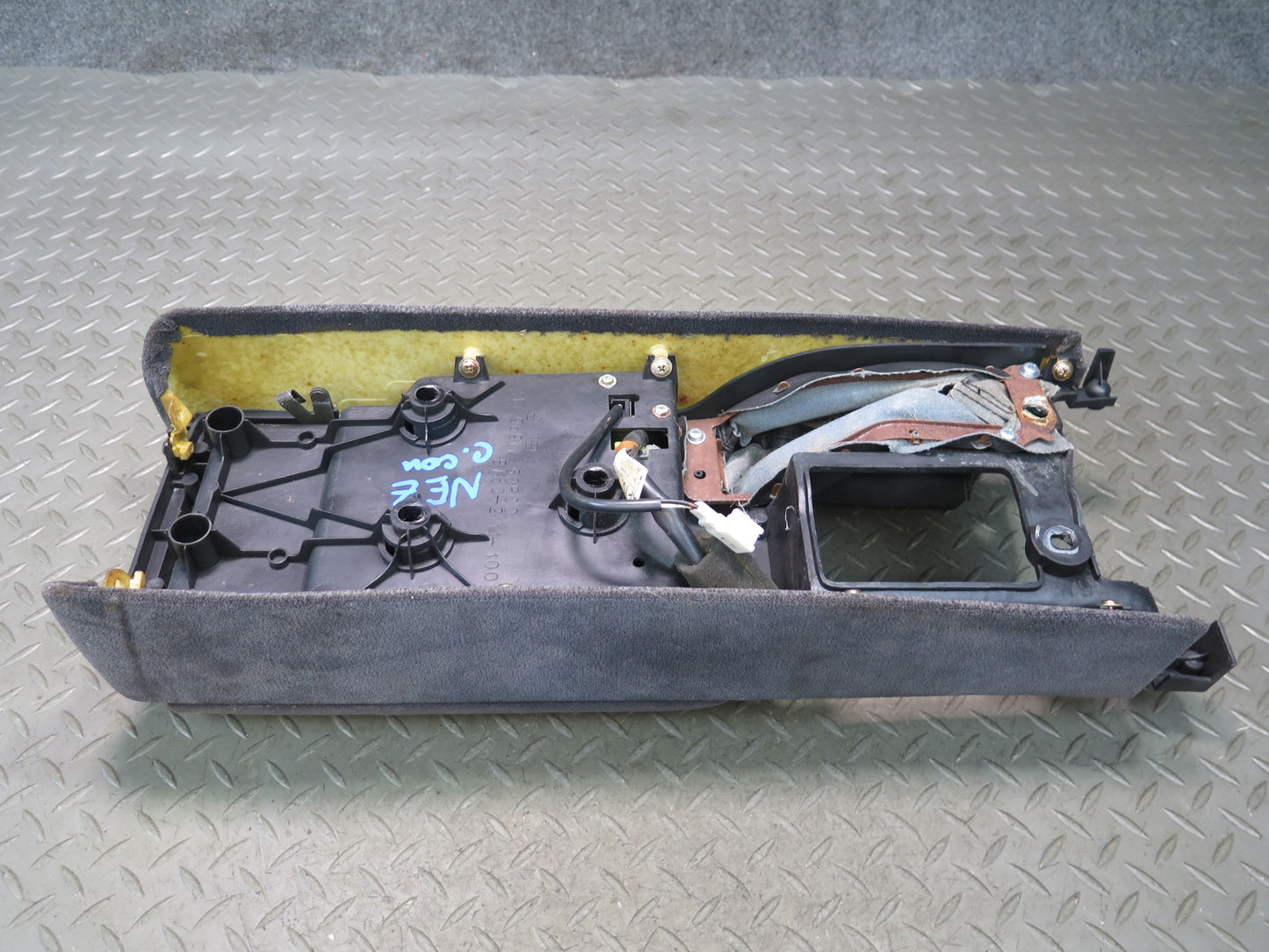 90-96 Nissan Z32 300ZX 2+0 Center Console Trim Cover Panel w Armrest OEM